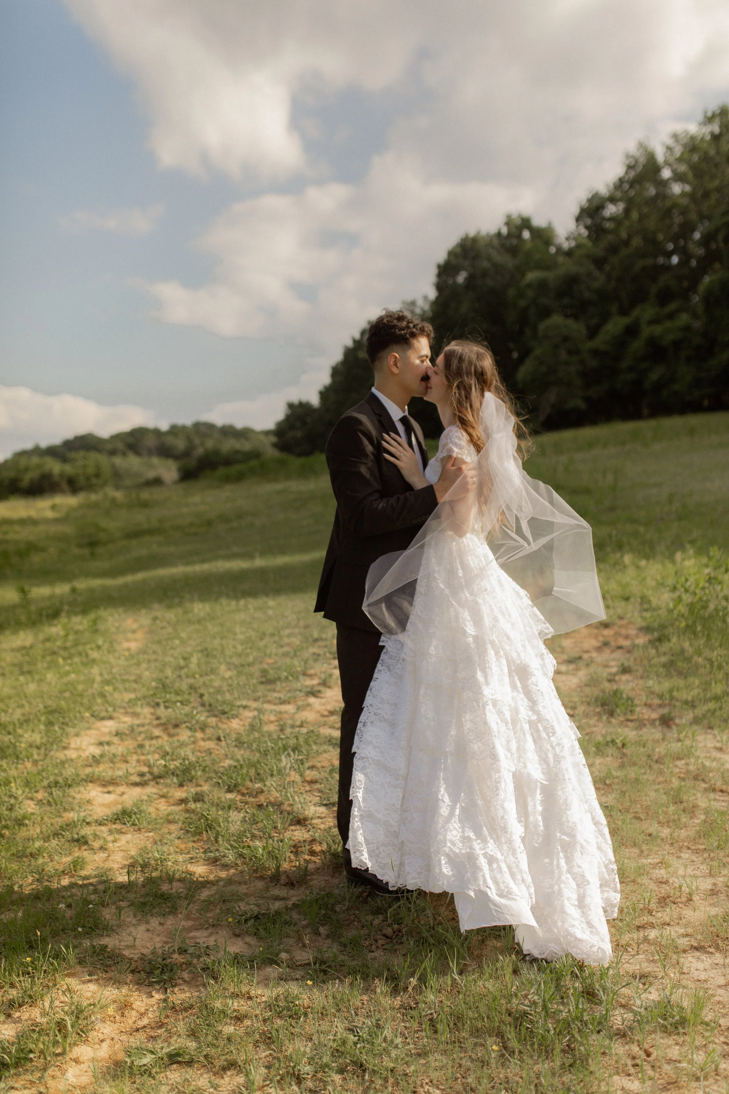  Russian Orthodox wedding photographer. Russian Orthodox wedding in St. Louis Missouri. Greek Orthodox wedding photographer Kindred Photo Co. St. Louis Missouri cinematic wedding photographer that specializes in romantic, true to color wedding photog