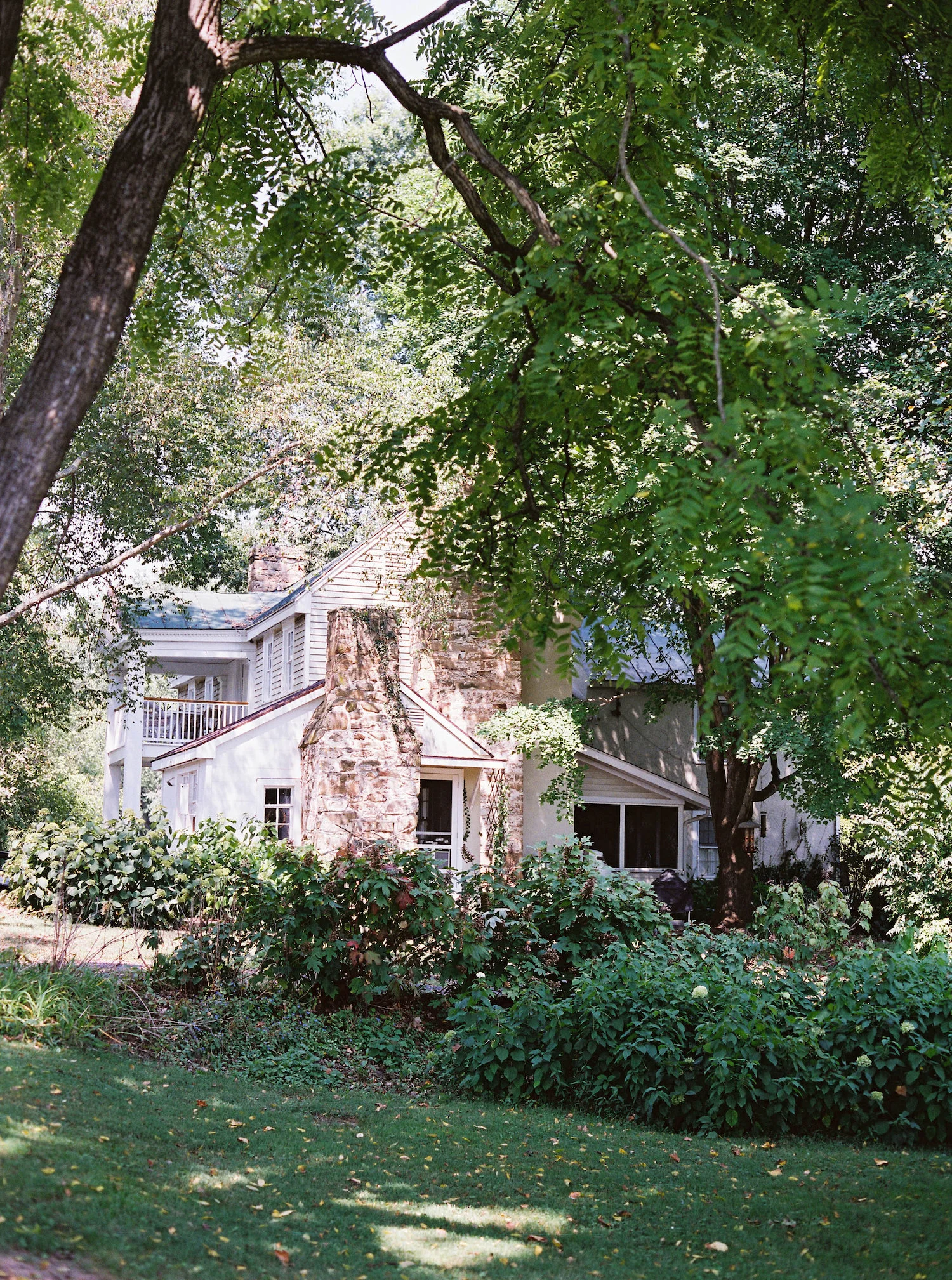 farmhouse_entireview.jpg