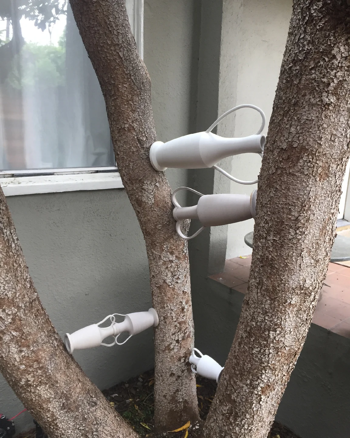 Site specific, ceramic vases, Los Angeles 2018