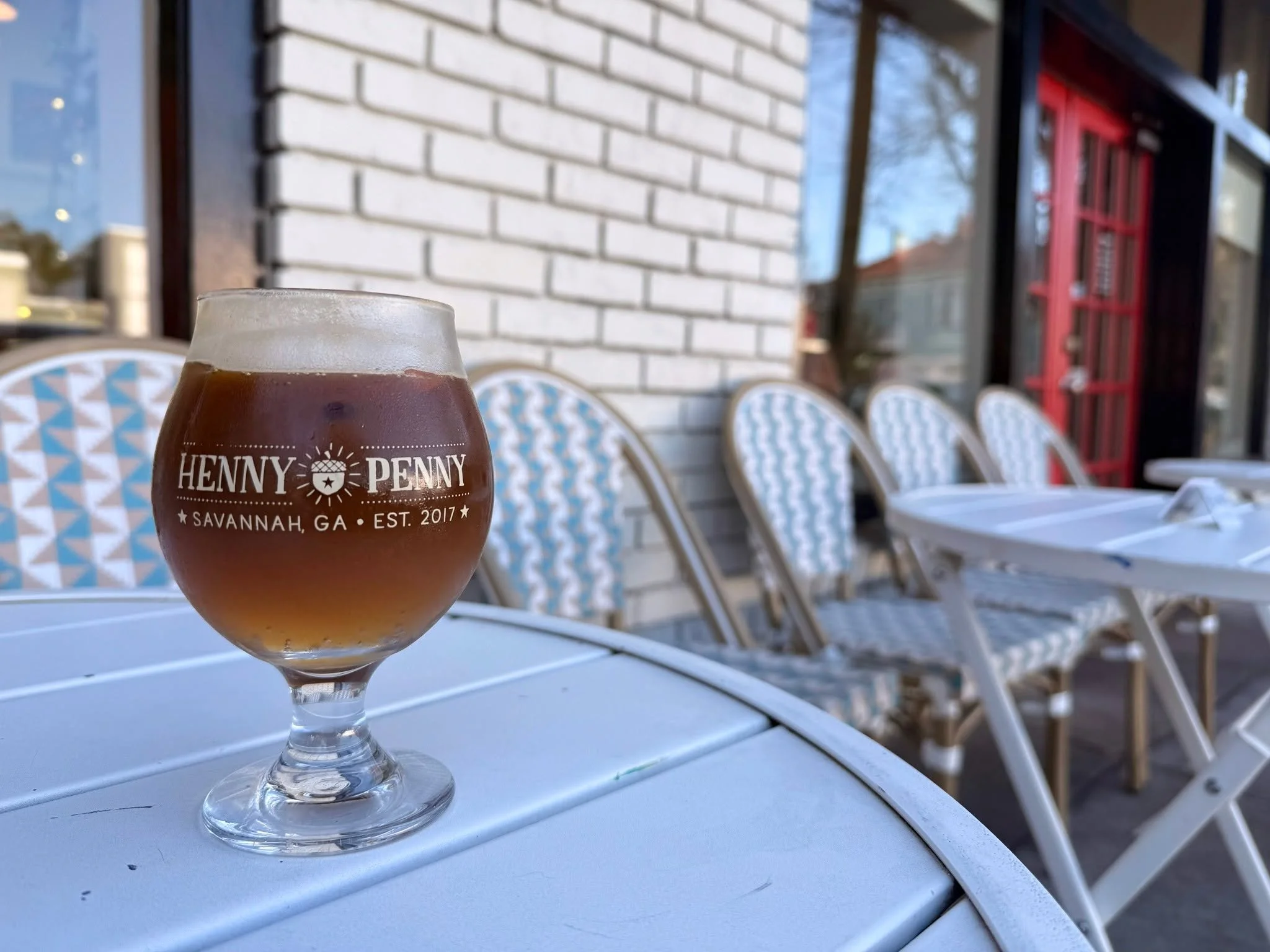 Celebrate First Friday at Henny Penny!
Enjoy fun crafts, tasty treats, and an espresso tonic while you kick off the weekend with creativity and good vibes ✂️☕️✨

#HennyPennyCafe #FirstFridaySavannah #SavannahEvents #KidsCrafts #ArtForAll #SavannahCof