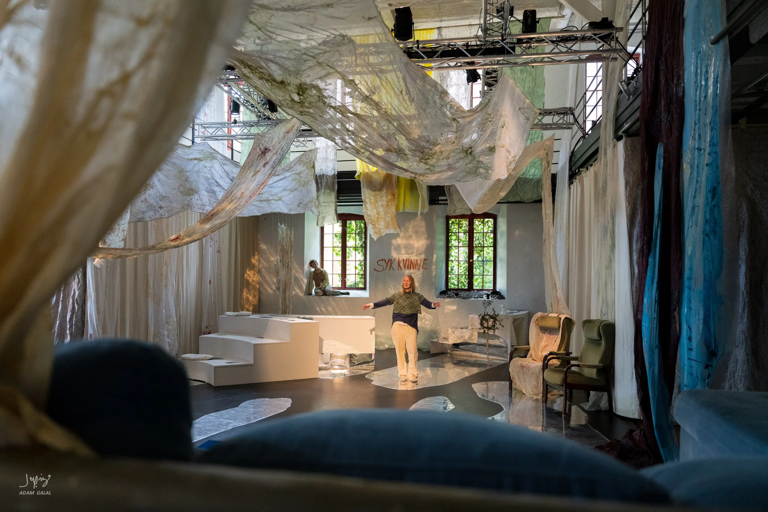 finne ro i en annens kropp-84.jpg