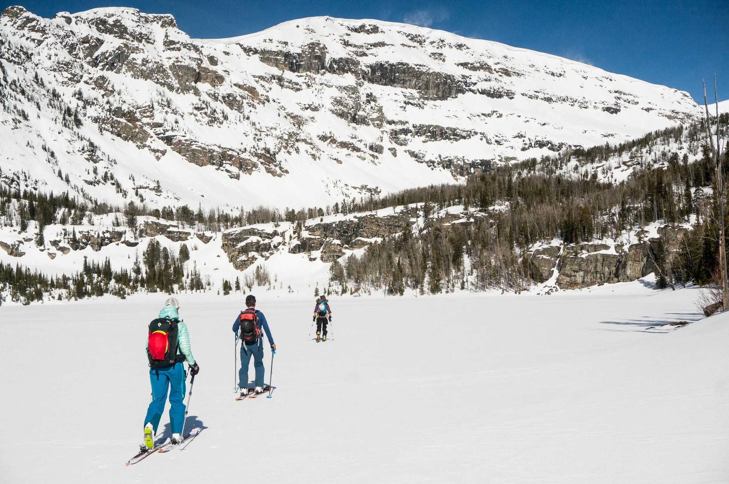 Hut to hut ski touring