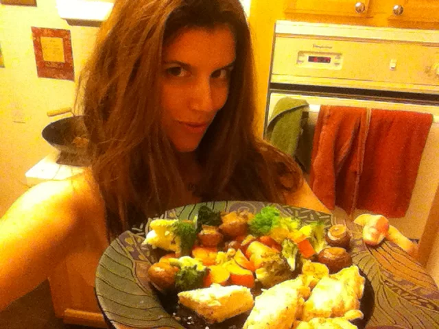 Chicken and Veggies in White Wine Base