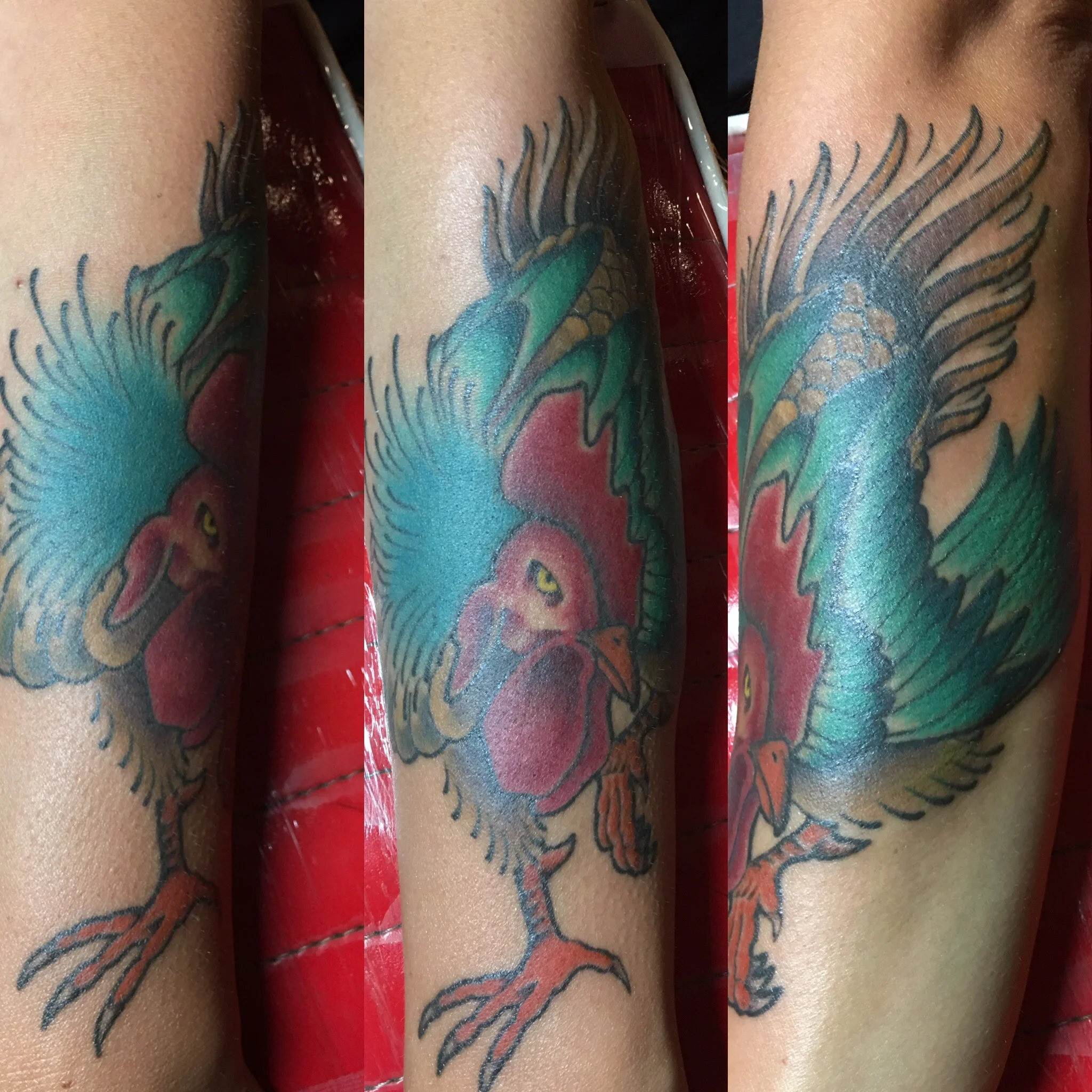 Rooster full sleevetattoo in color