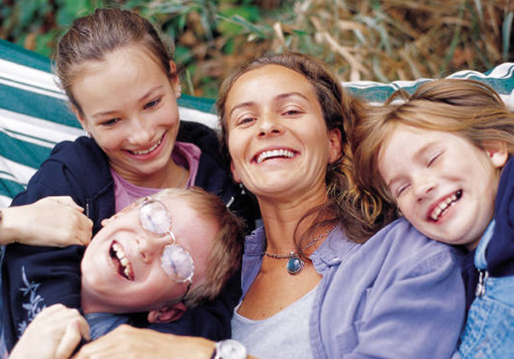 FL-Mom-and-three-kids.png