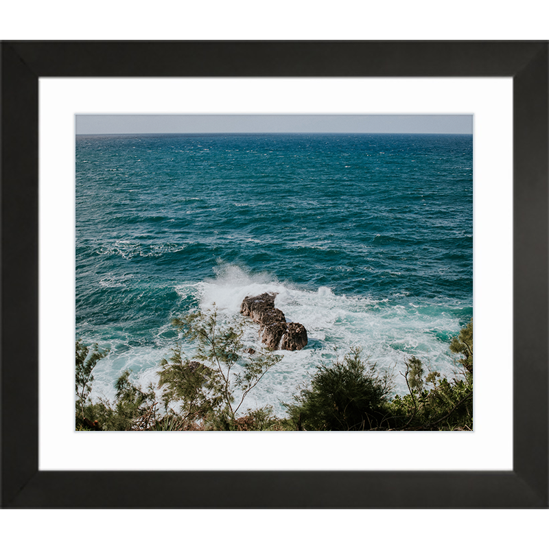 Mauritius Splash Black Frame Print.png