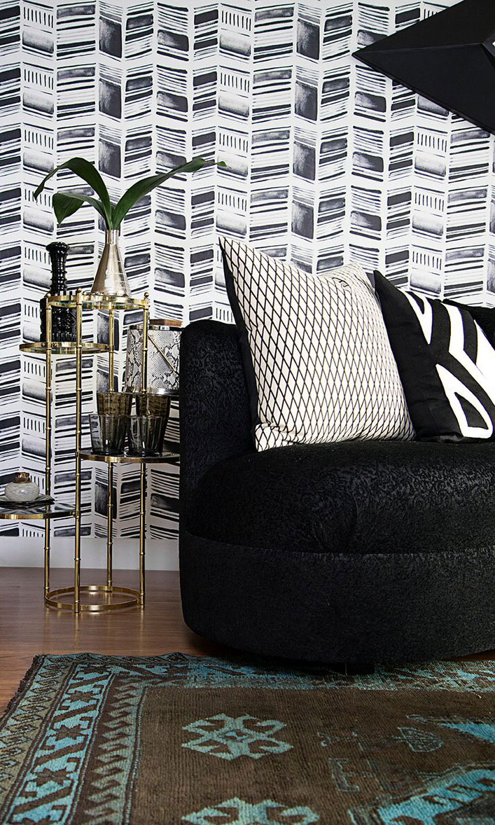 HERRINGBONE PRINT IN CUSTOM GRAY Designer: Stone Textile | Photo: Alyssa Rosenheck