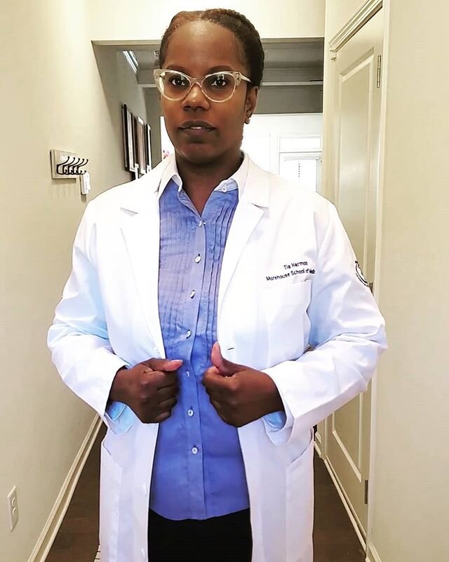 #whitecoatsforblacklives @morehouseschoolofmedicine @1975alumni .
.
.
.
#blacklivesmatter #breonnataylor #georgefloyd #ahmaudarbery #theirlivesmatter