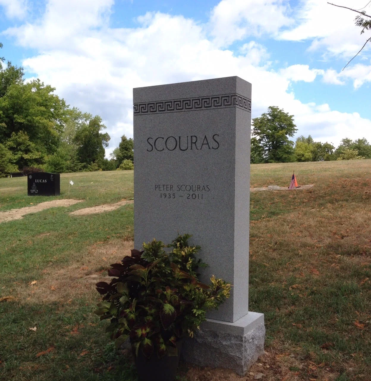 scouras.jpg