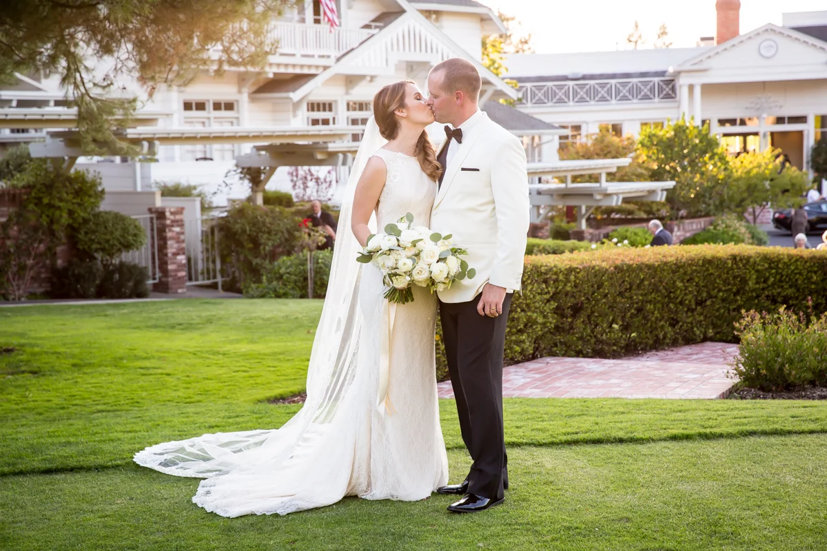 lcfloraldesign.com | Diablo Country Club Weddings | Central California Coast Wedding Florist | LC Floral Design | Eli Pita Photography
