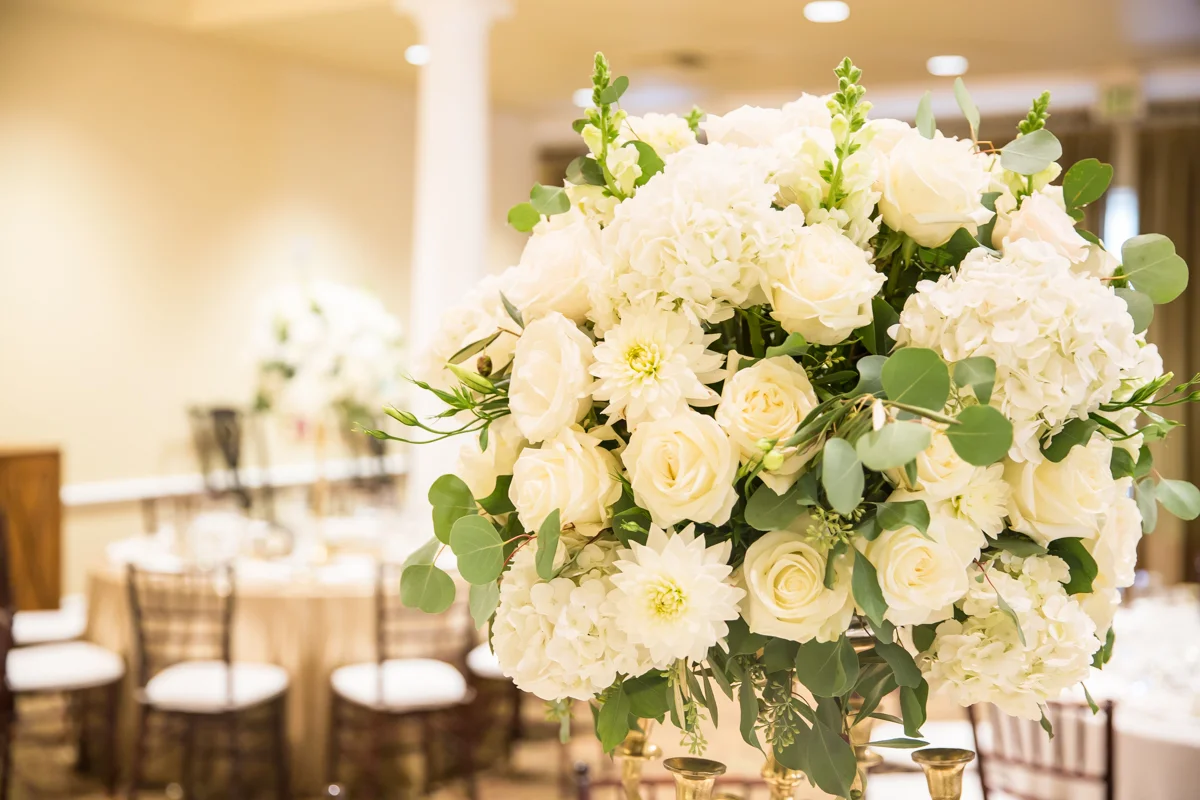 lcfloraldesign.com | Diablo Country Club Weddings | Central California Coast Wedding Florist | LC Floral Design | Eli Pita Photography