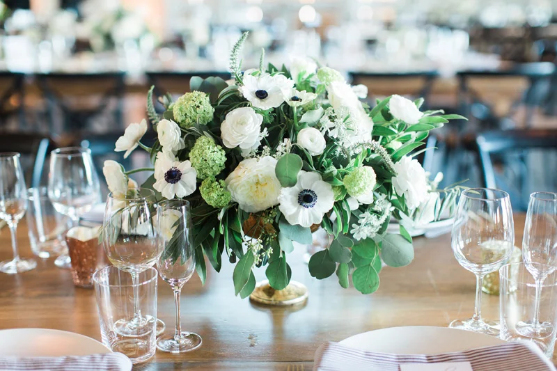 lcfloraldesign.com | Tyge William Cellars Weddings | Sonoma Wedding Florist | LC Floral Design | Jessica Rowland Photography
