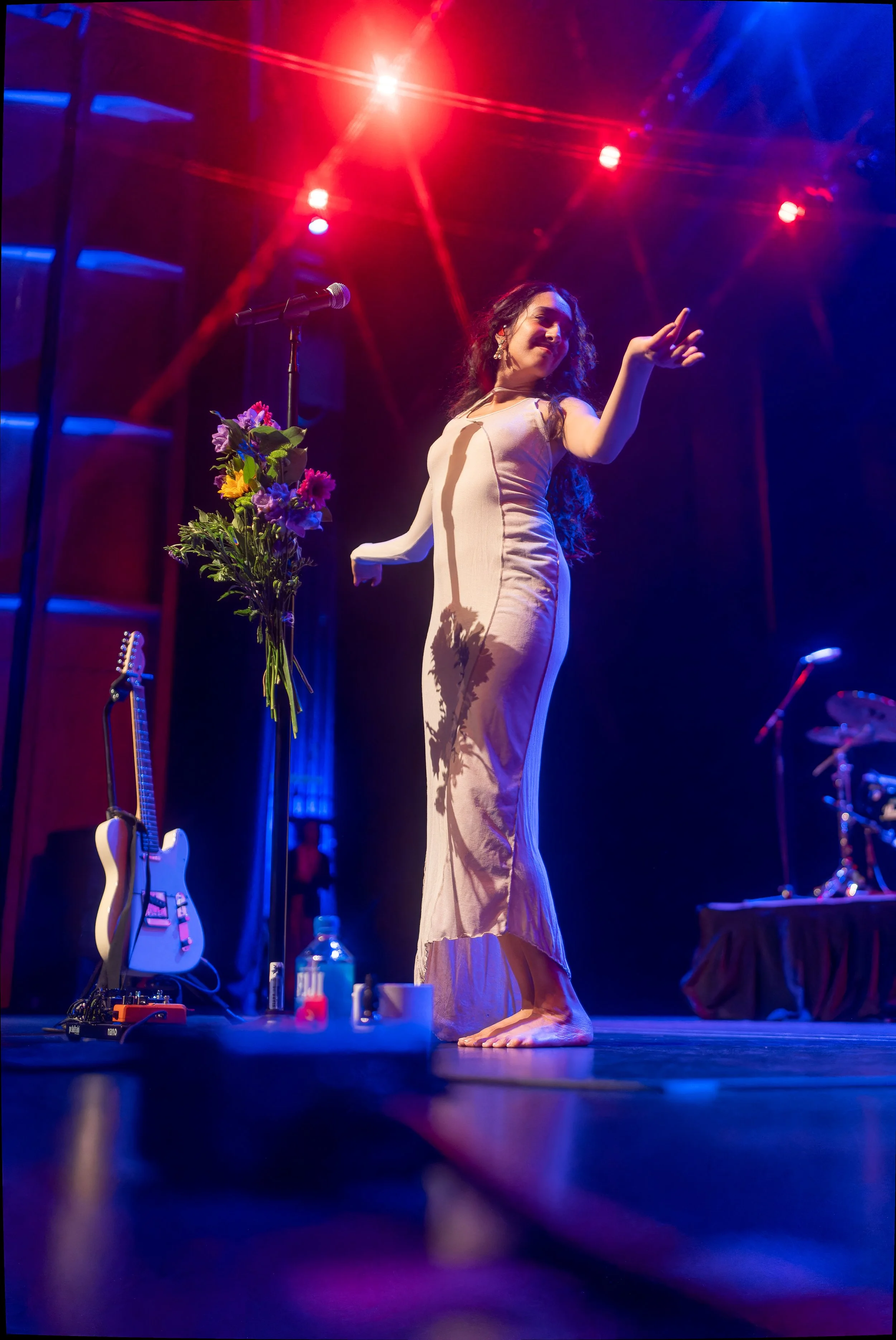 [EVP-SQ] 2023.02.18 - Raveena at Mondavi Center - Gallery Exports (20 of 27).jpg
