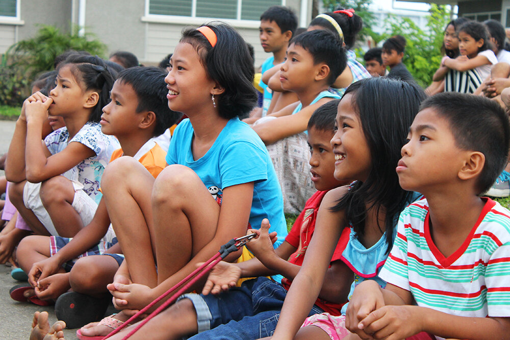 Tacloban kids.jpg