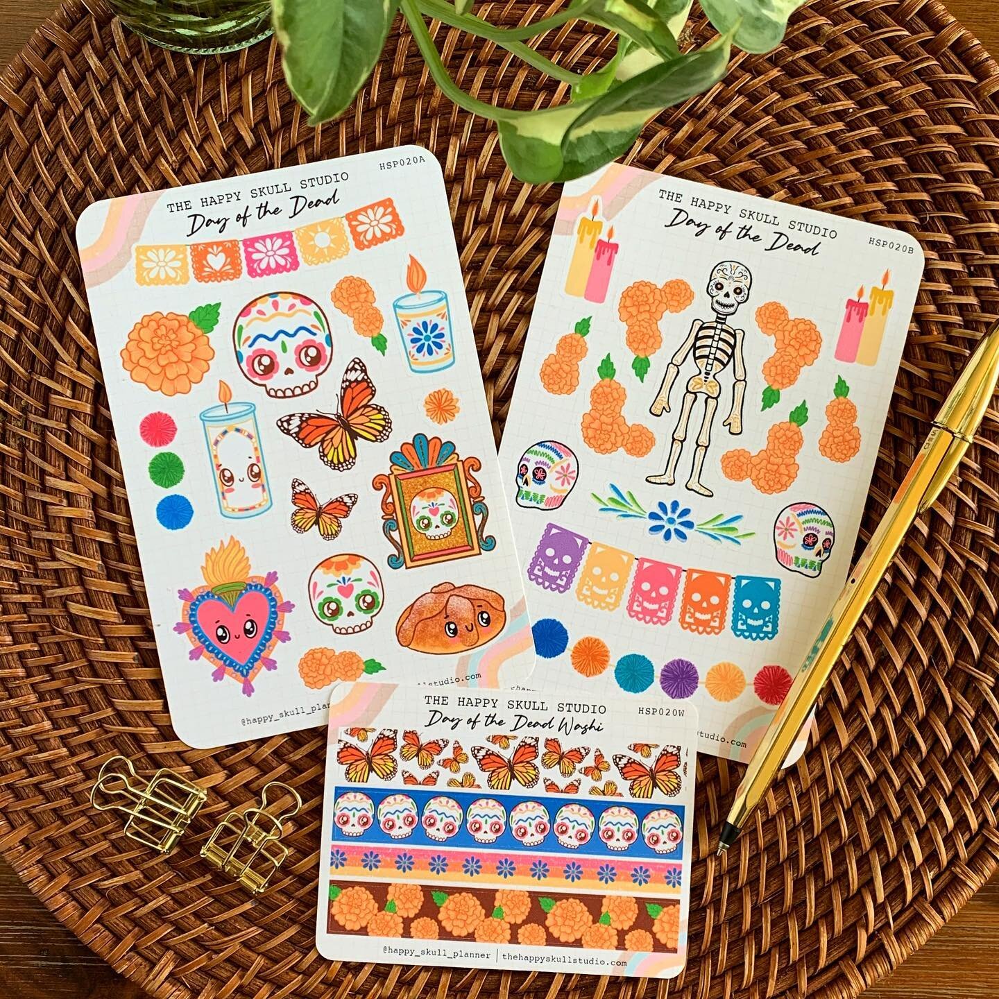 I have two new, sticker sheet collections in my shop now. Can&rsquo;t decide which one I love more. ✨Link in Bio✨#thehappyskullstudio  #happyskullplanner
.
.
.
.
#stickersheet #planneraddict #plannercommunity #plannernerd #bulletjournal #bulletjourna