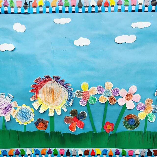 One idea for an indoor activity is to create your own garden 🌻☀️🌷
Use paper plates, different color paper, crayons and get creative!