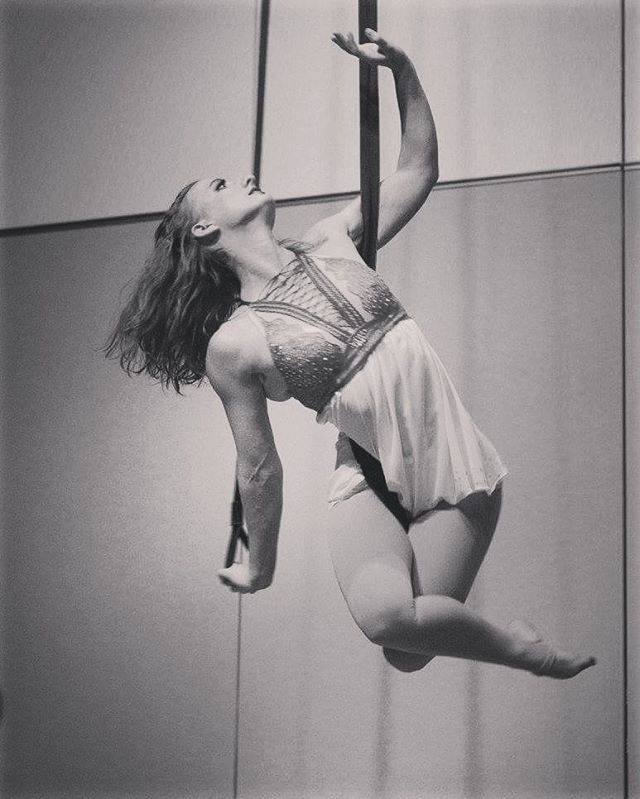 A moment from my new straps act for #renoaerialfest photo by Jillian Culver Photography