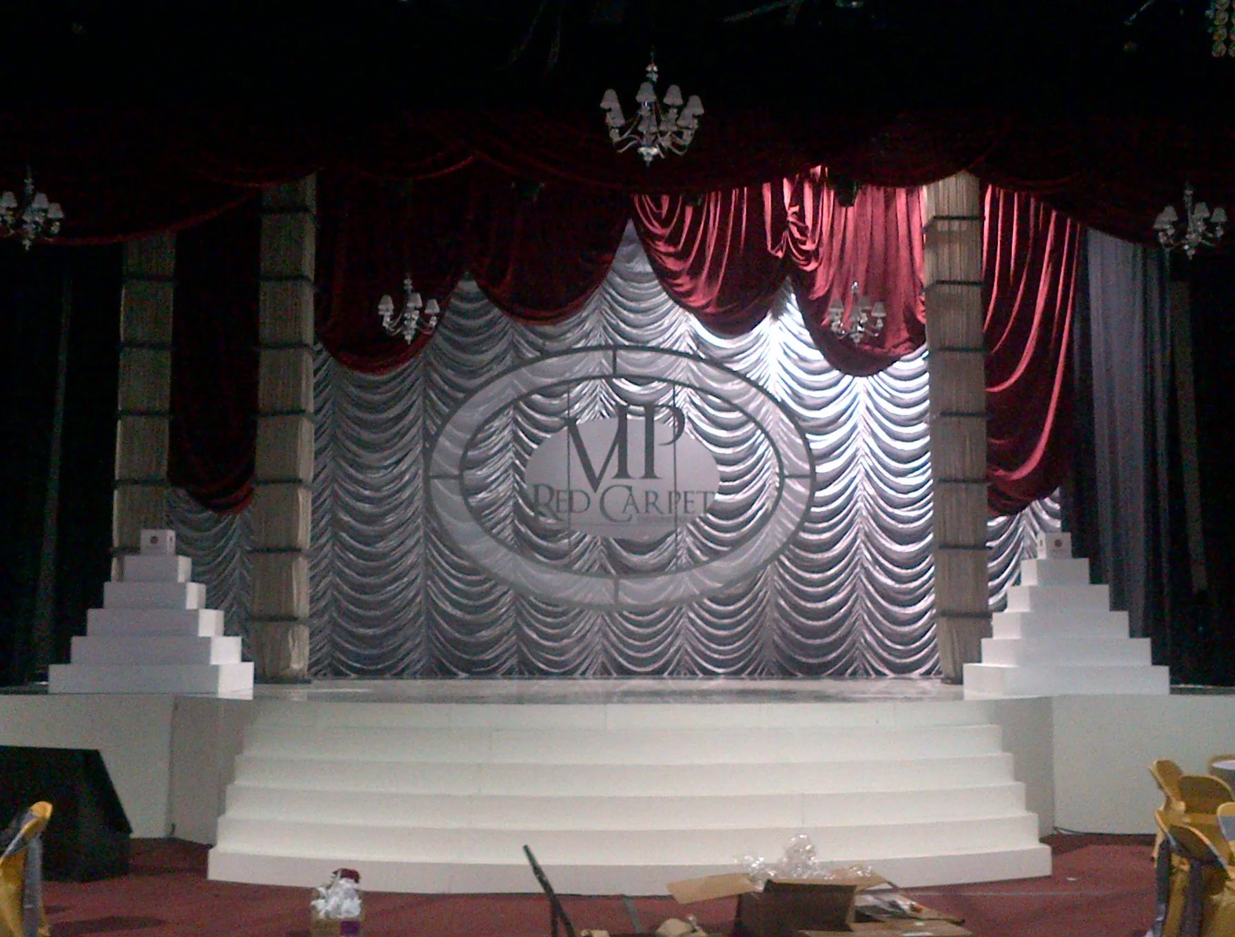 Custom Set Design 2.jpg
