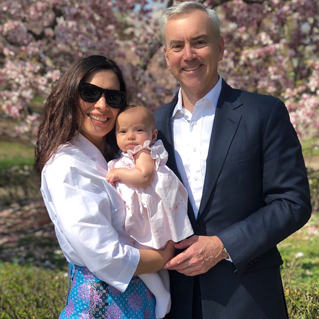 Spring Love 💗 
It&rsquo;s James&rsquo; first trip to Central Park and the day is glorious. We had a lovely day celebrating with friends and I have to admit being 3 months post partum a lot of my clothes still don&rsquo;t fit quite like they did befo