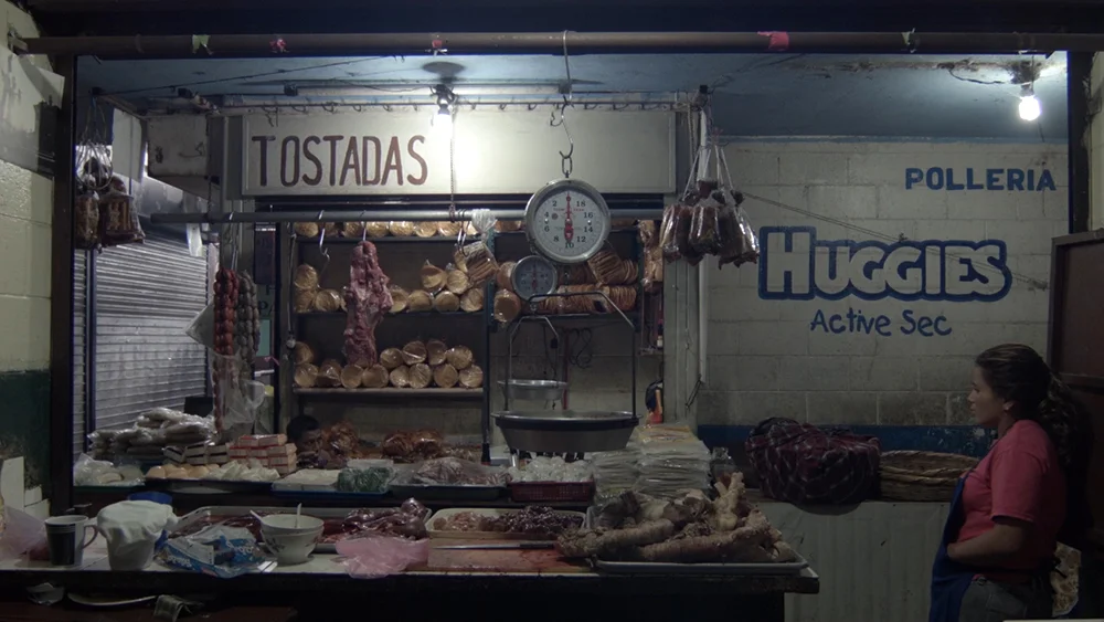 ParqueCentralStill_14_Market.jpg