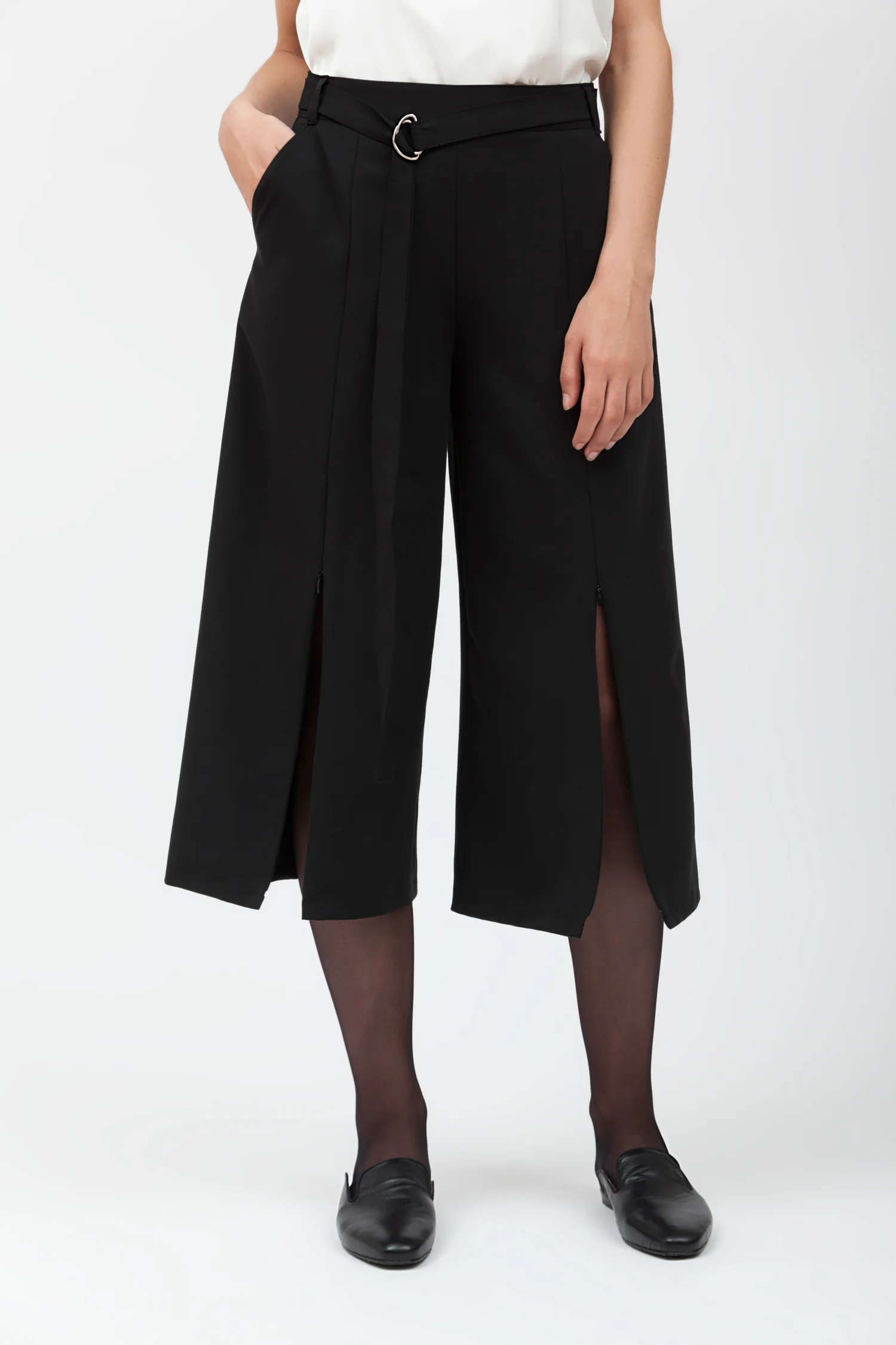 Esser_LookBook_A17_Look_2_02.jpg