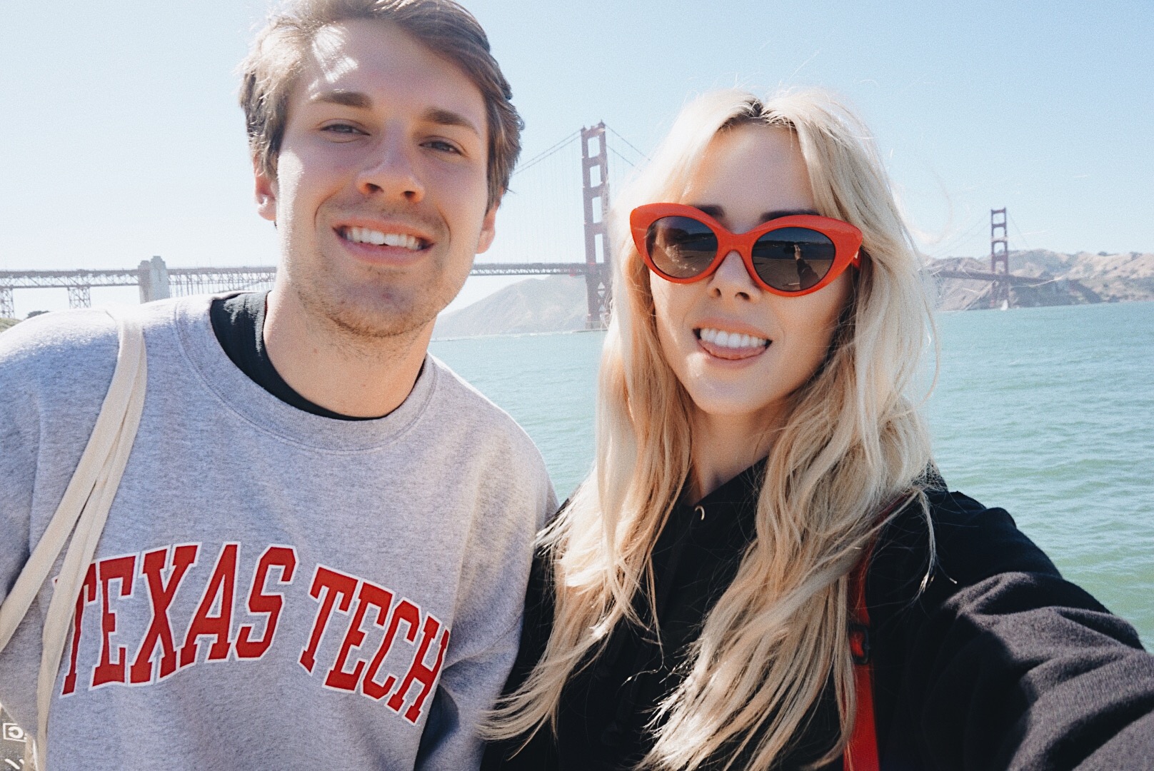 sunglasses: @crapeyewear