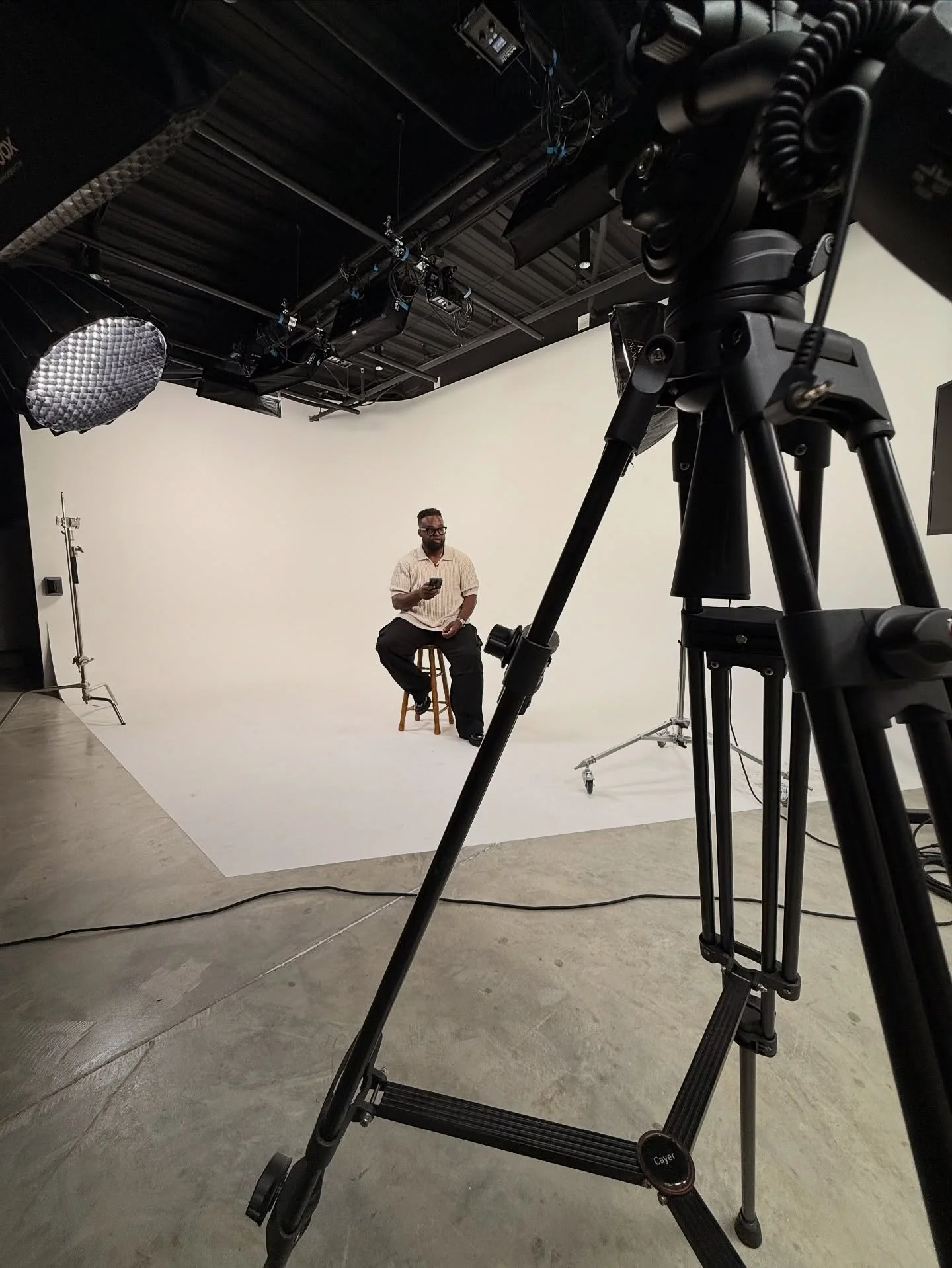 Content days be like&hellip;&hellip;
🎥  @directed_by_jordan @bigpicture_mediagroup 

#contentday #photoshoot #artistlifestyle #musicartists