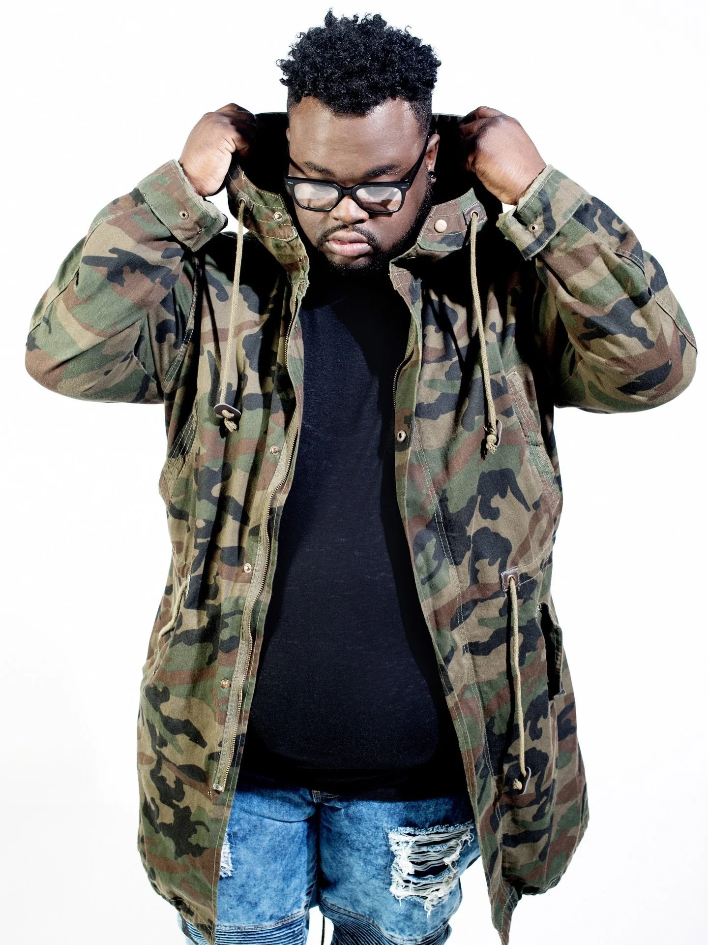 2016 was a year of contrasts for me - saying goodbye to my mom and hello to my wife. Grief can be all-consuming, but it's also transformative. Through the pain, I've discovered a deeper appreciation for life and the people in it. Every moment is a gi