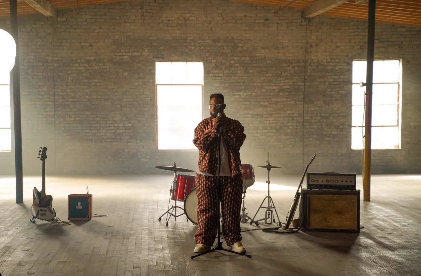 Have you seen the OFFICIAL &ldquo;A Little More&rdquo; music video yet? 

#musicvideo #lloydnicks #musicartists #videoshooting #alittlemore