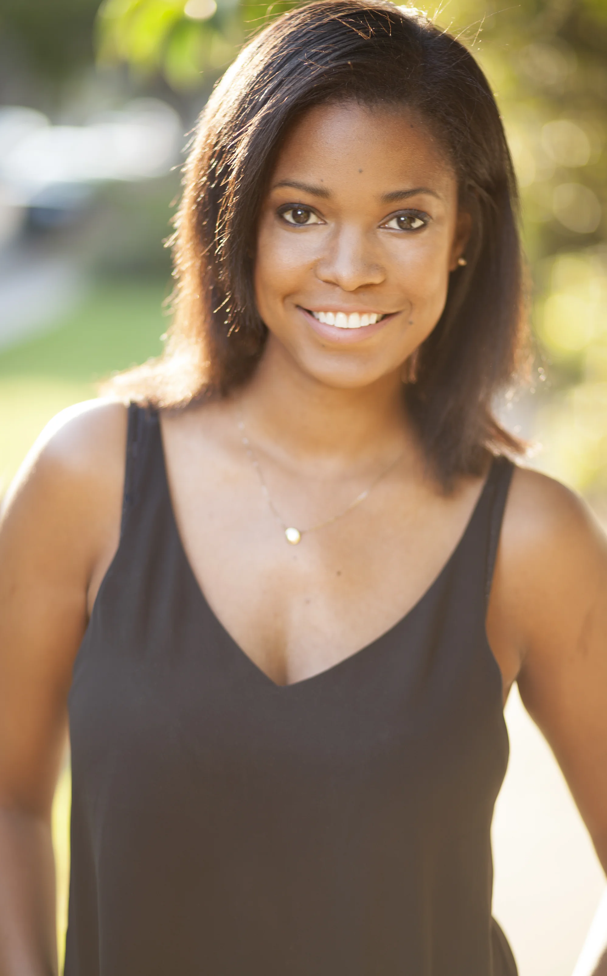 Taylor Head Shot_FINAL.jpg