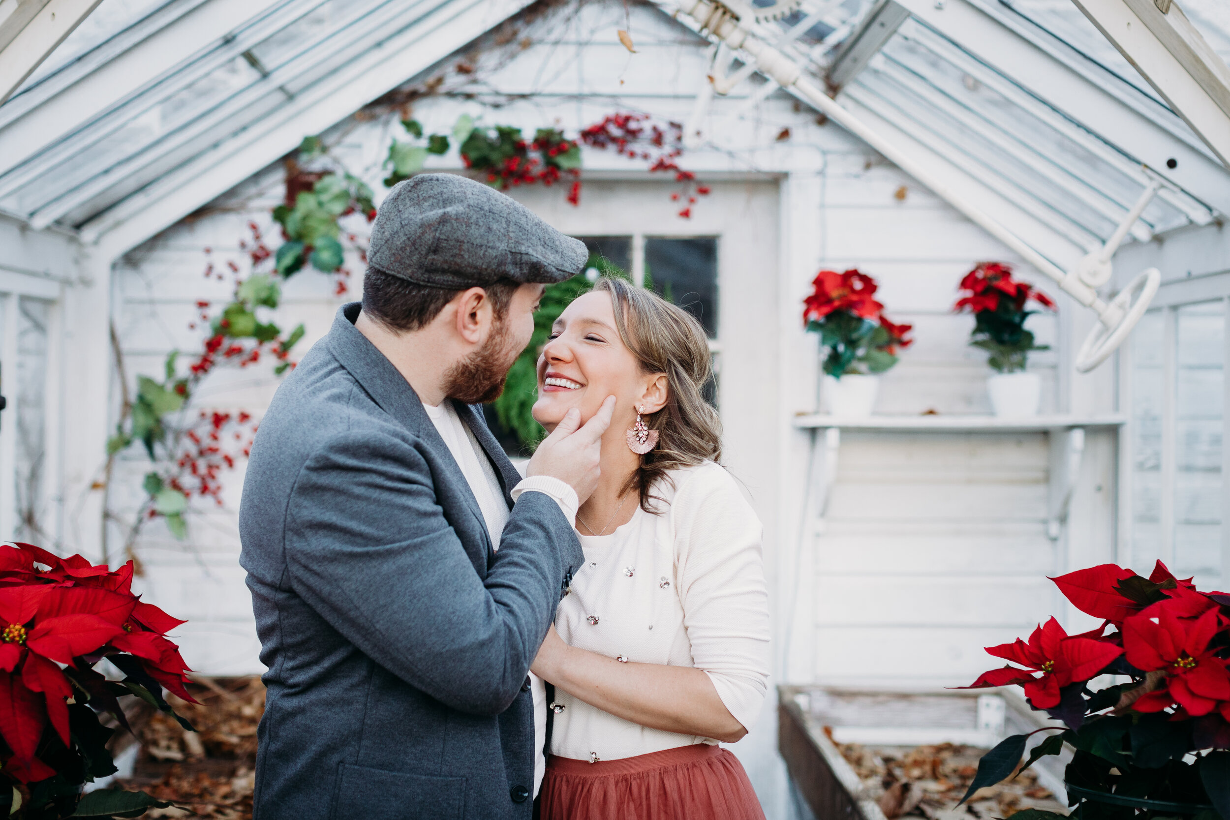 Greenhouse Christmas Minis Bucks County PA _ Desiree Hoelzle Photography