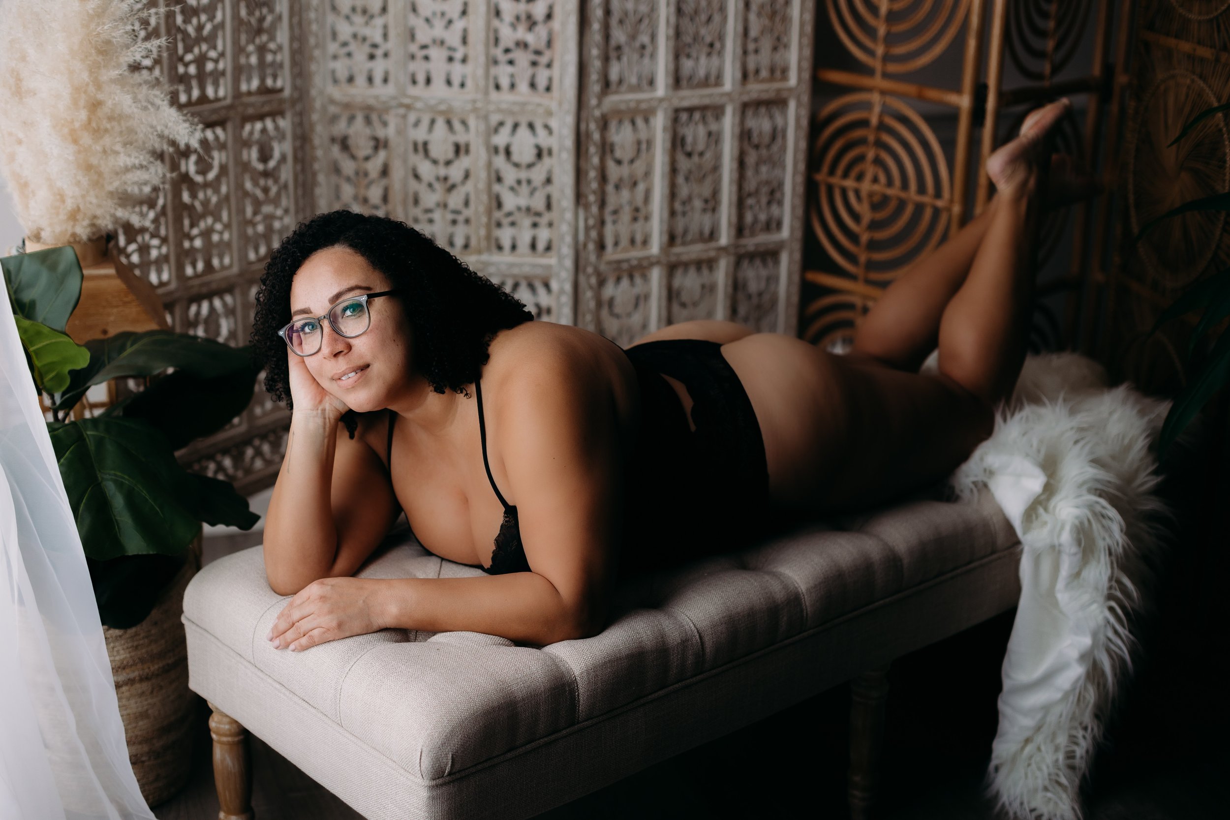 Philadelphia Boudoir Photographers _ Desiree Hoelzle Photography_0004.jpg