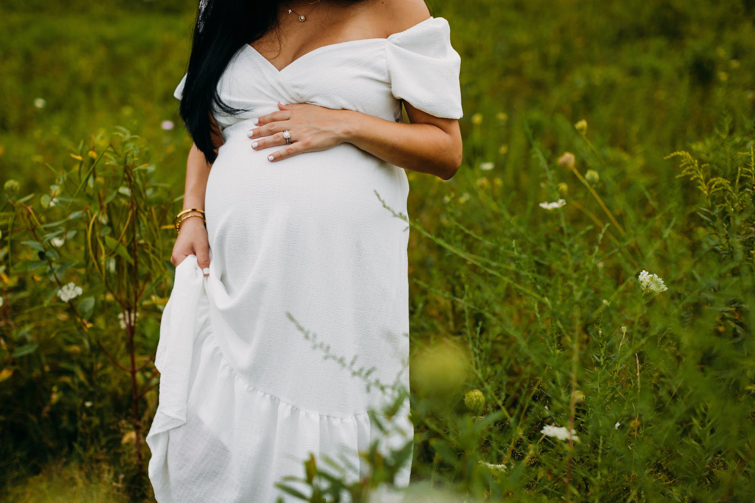 Bucks County Maternity Photographers_ Desiree Hoelzle Photography_0043.jpg
