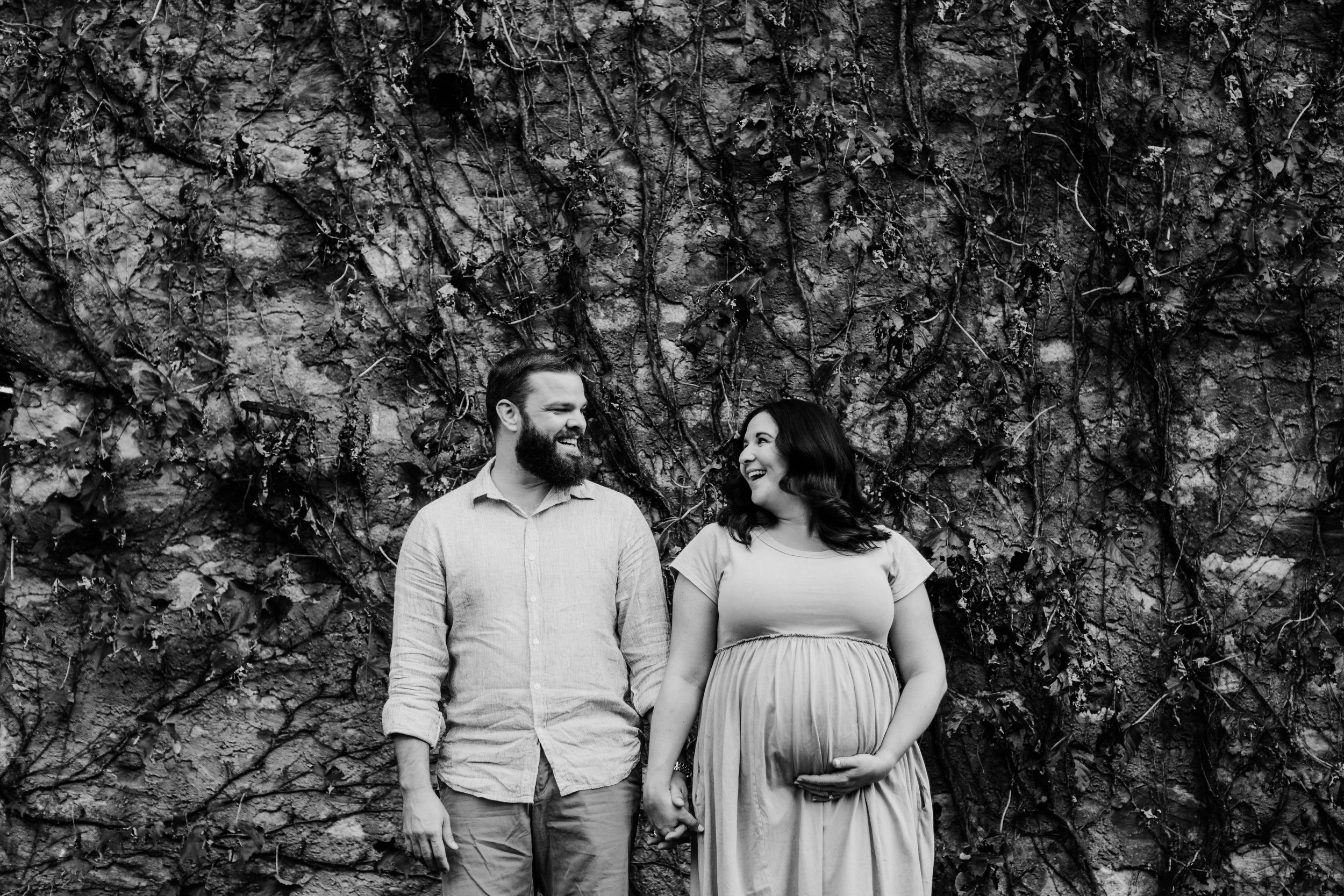 Bucks County Maternity Photographers_ Desiree Hoelzle Photography_0083.jpg