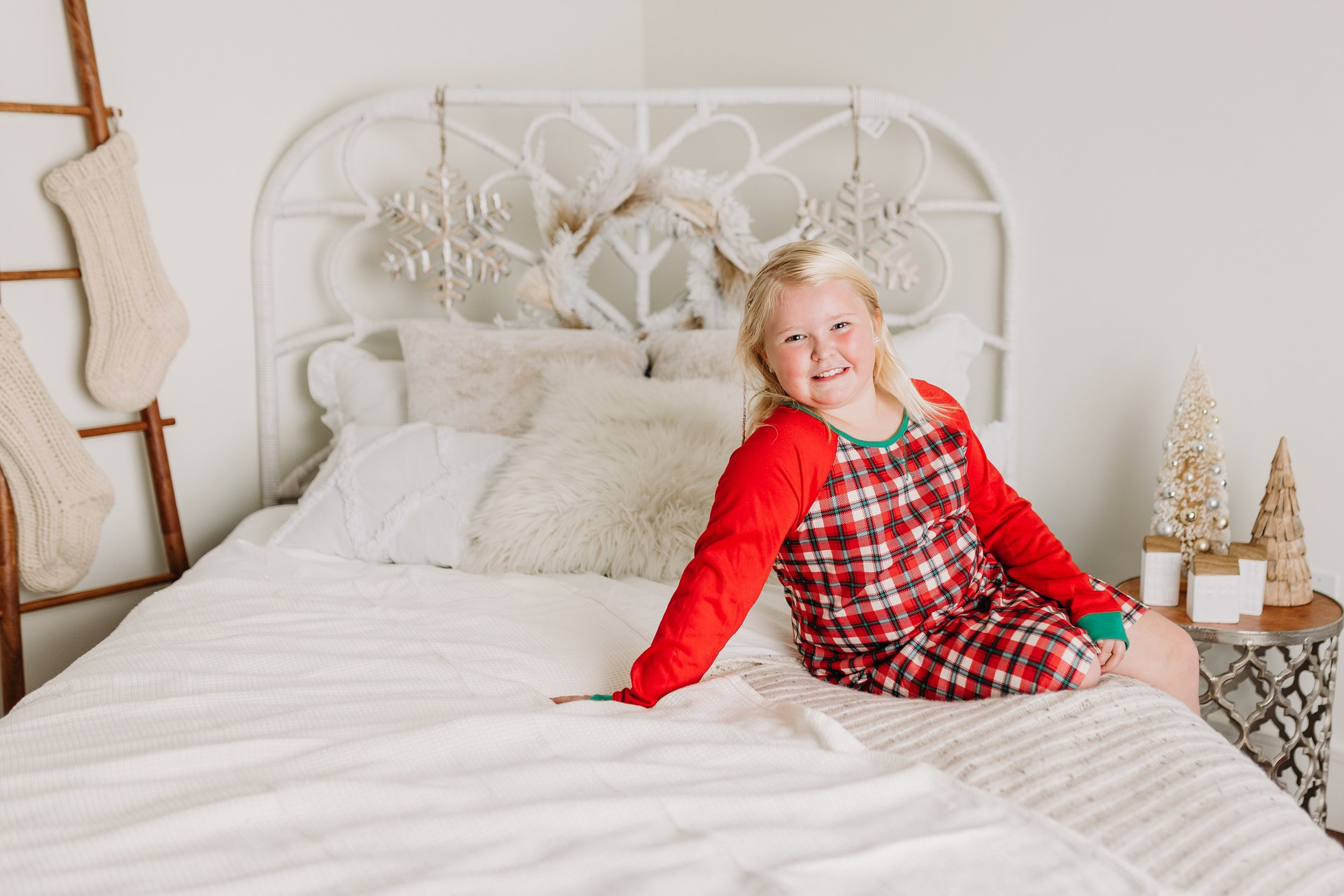 Holiday mini sessions Newtown PA_ Desiree Hoelzle Photography