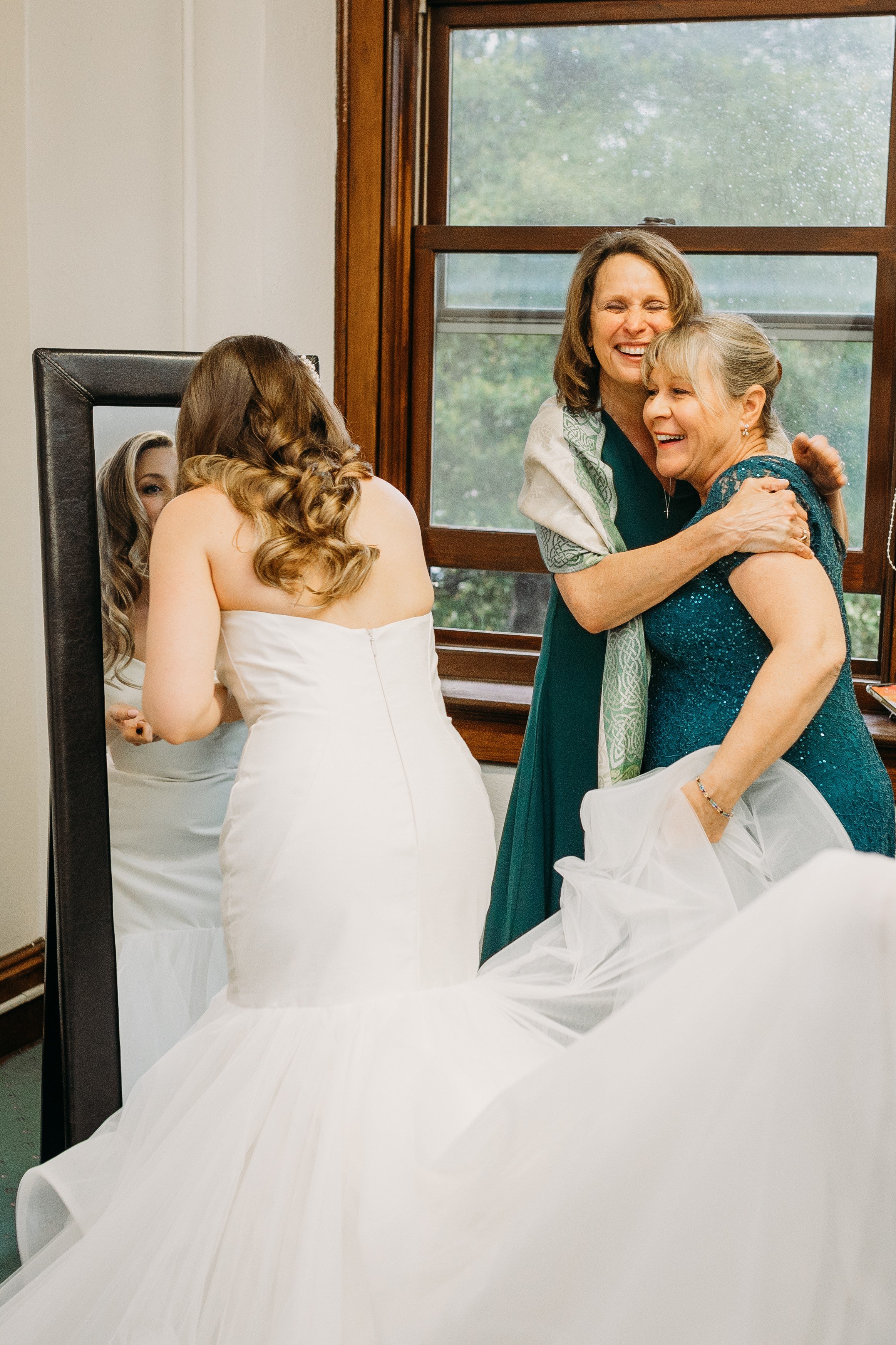 Bucks County Wedding Photographers _ Desiree Hoelzle Photography