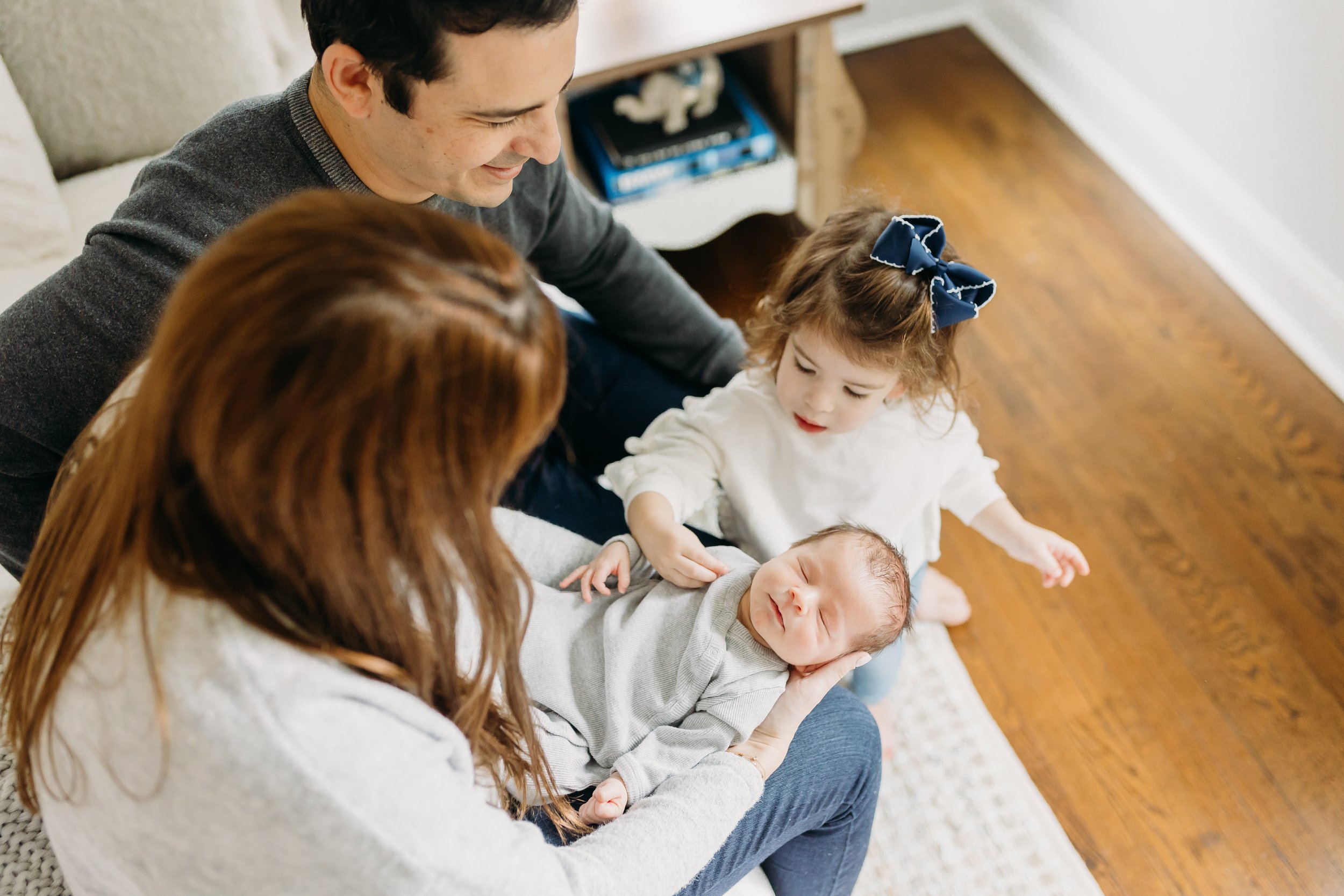 Newtown PA Newborn Photographers _ Desiree Hoelzle Photography_0011.jpg