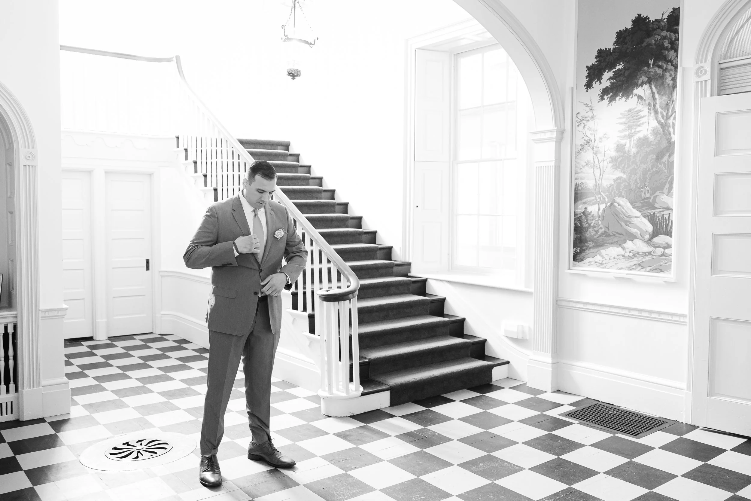 Highlands Mansion and Gardens Wedding Photographer _ Desiree Hoelzle PhotographyCapturing Love: Keri and Kris’s Beautiful Wedding at Villanova University and Highlands Mansion and Gardens