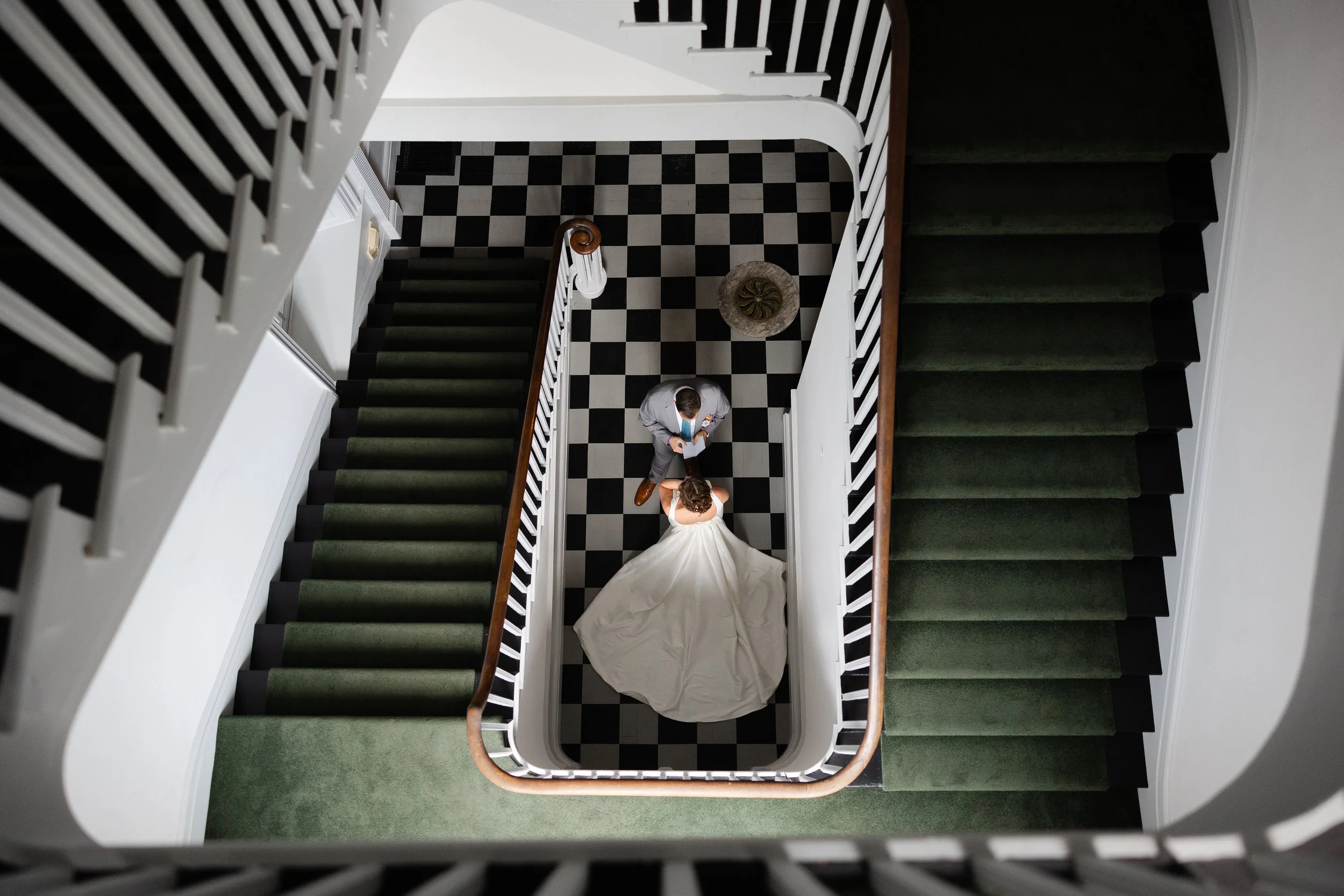 Capturing Love: Keri and Kris’s Beautiful Wedding at Villanova University and Highlands Mansion and Gardens