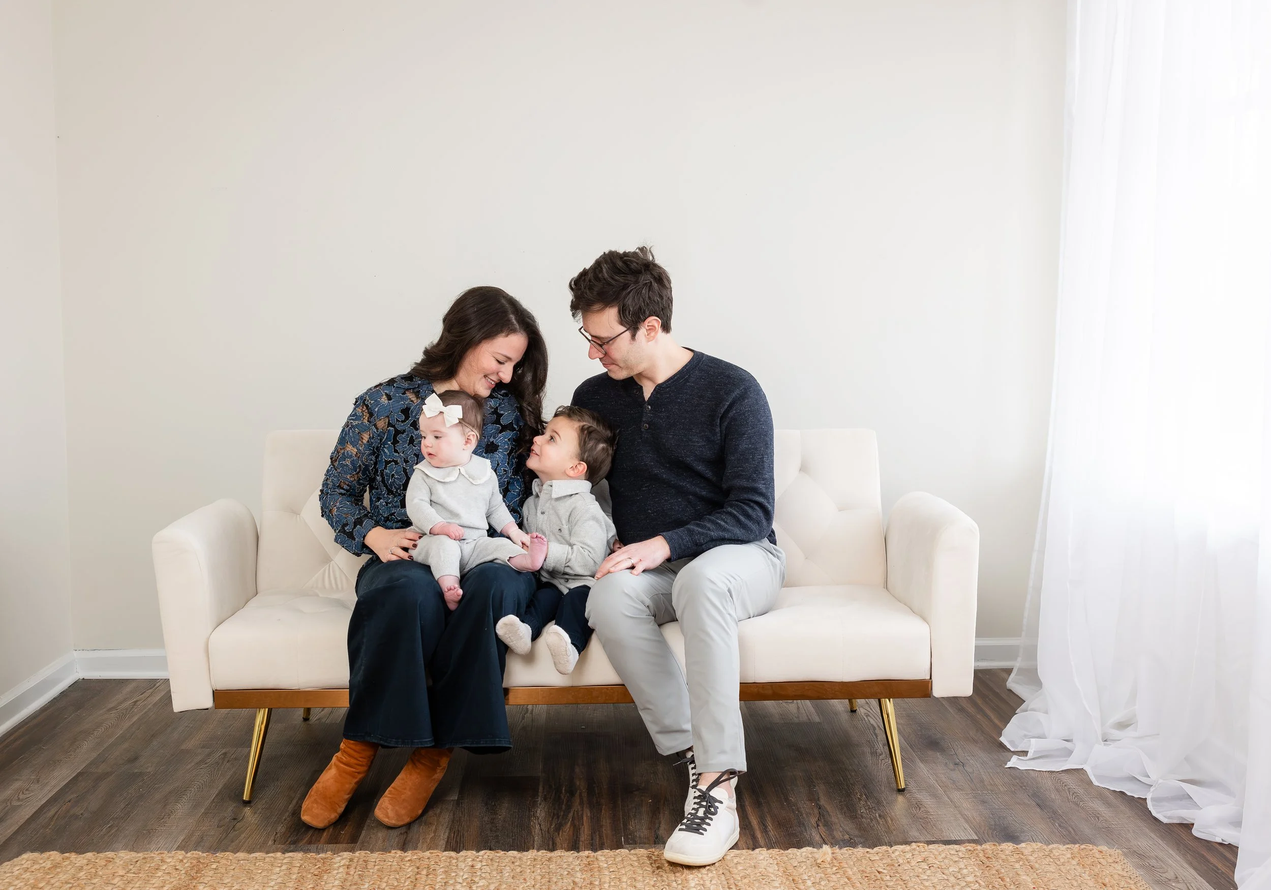 New Hope PA Family Photography Studio _ Desiree Hoelzle photography