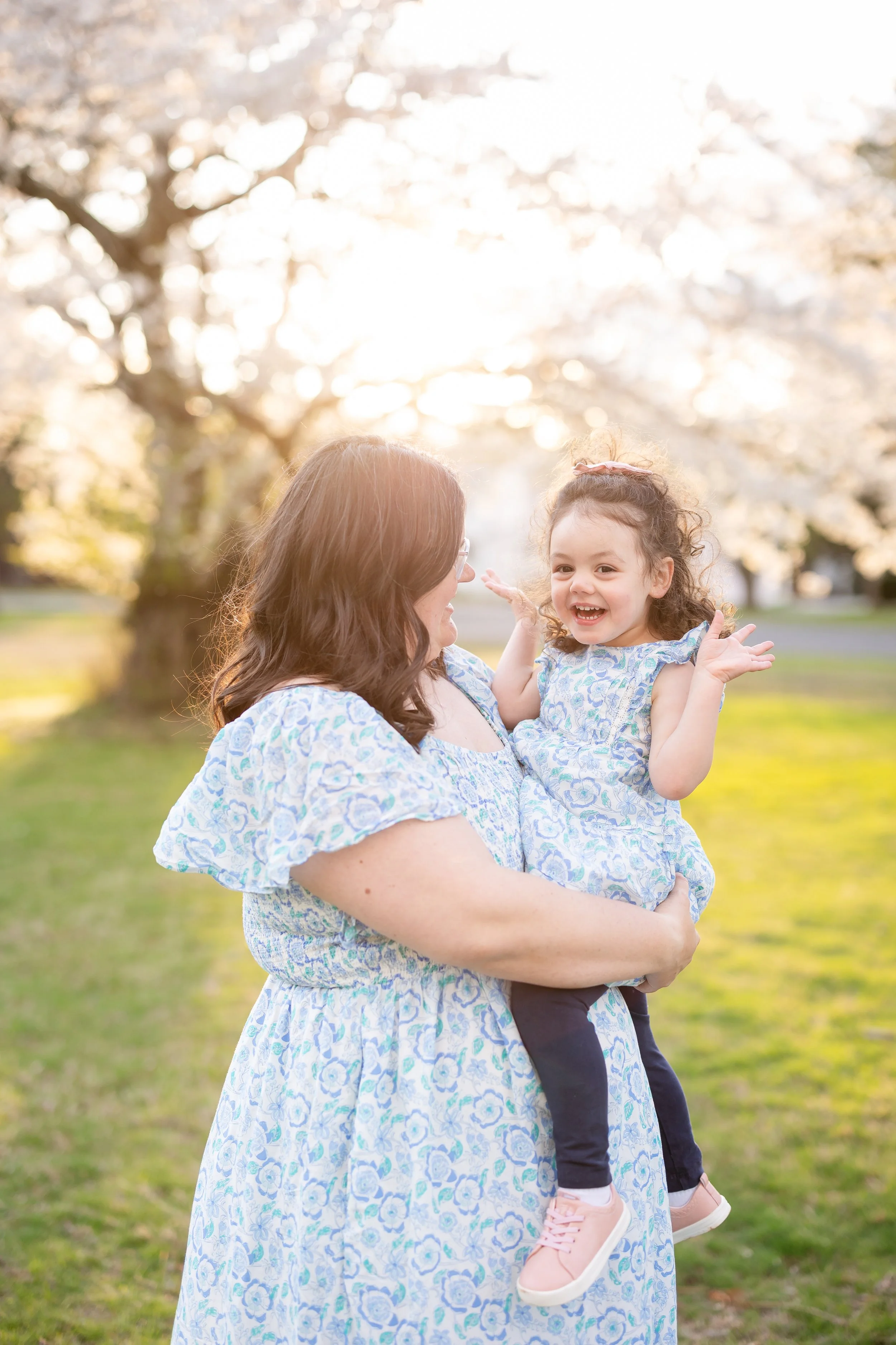 Newtown PA Spring Minis_ Desiree Hoelzle Photography
