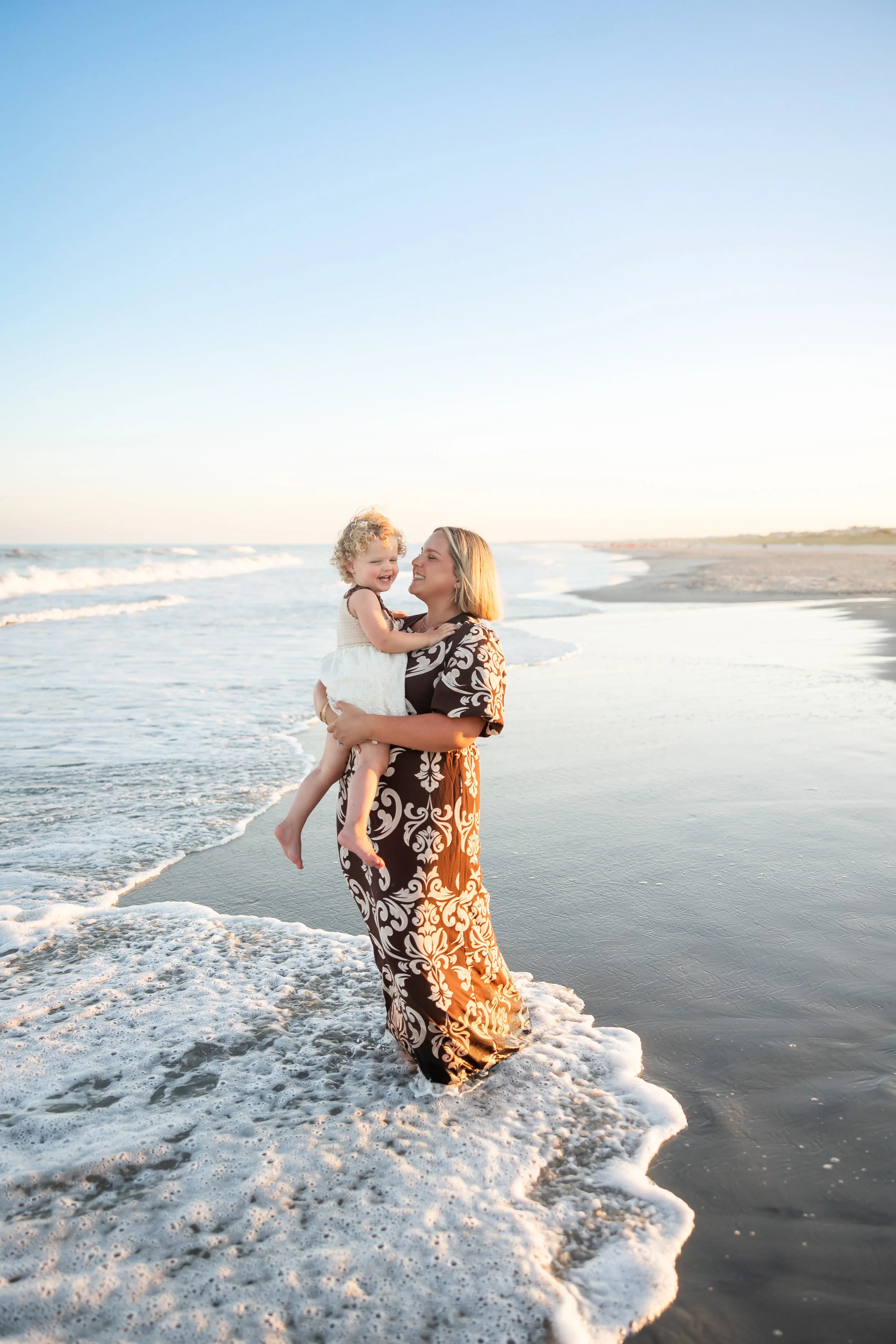 Goldberg Extended Family 2025-160.jpg