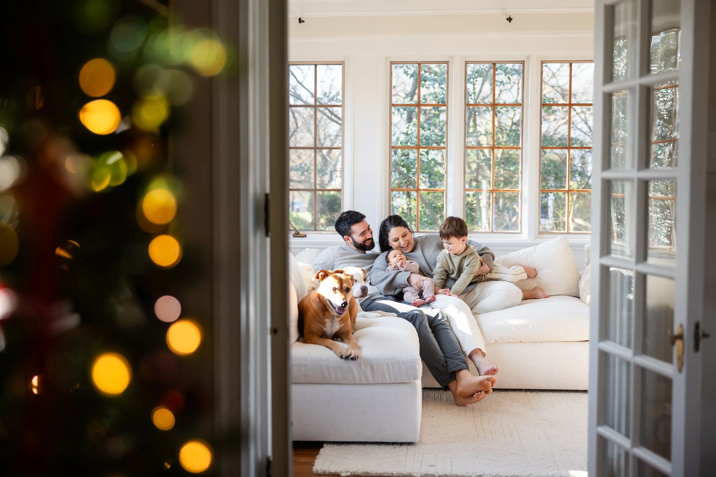 family newborn photography session in Newtown PA