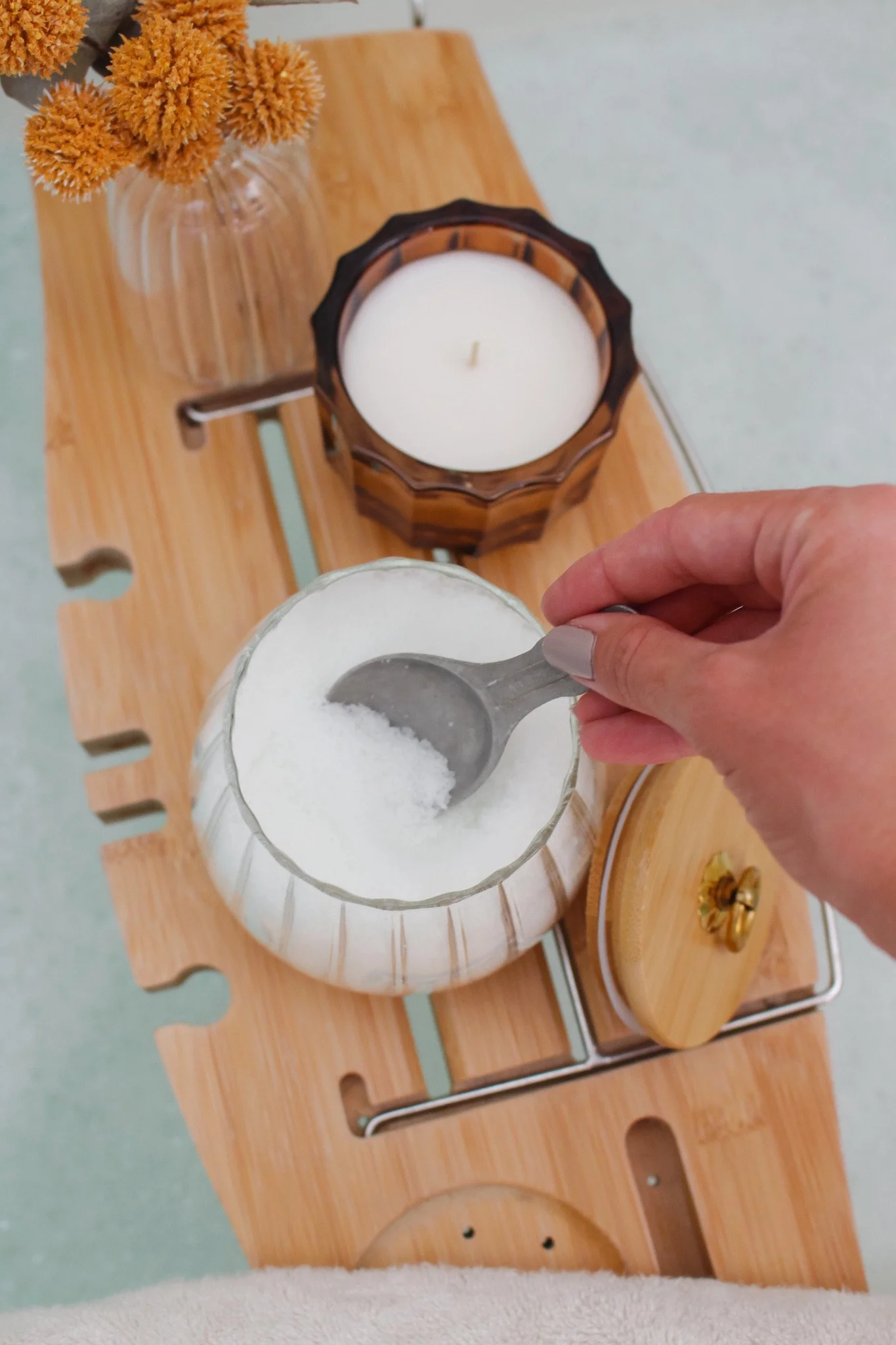 How to Make Homemade Bath Salts