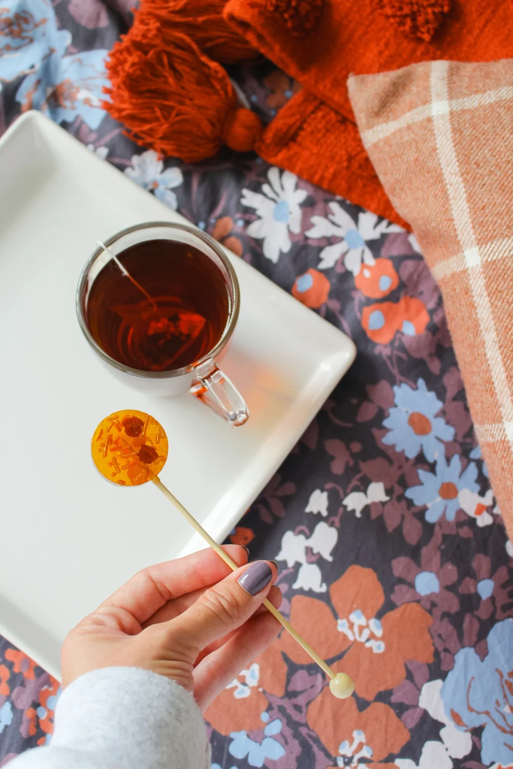 How to Make Honey Lollipop Favors — Entertain the Idea