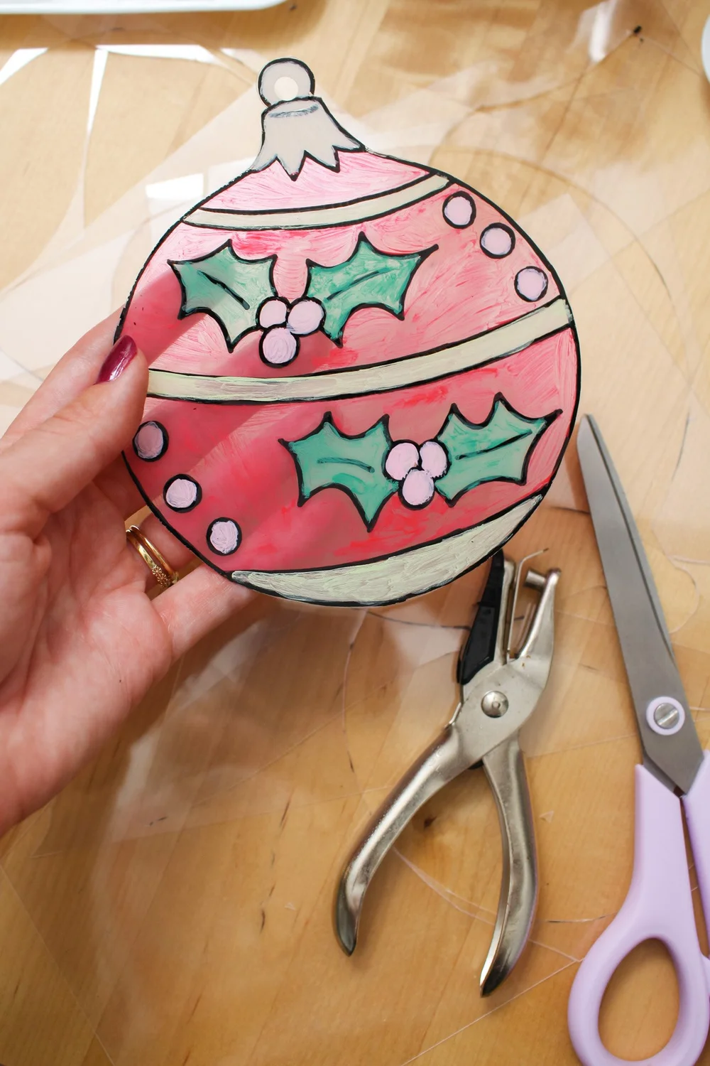 Shrinky Dinks Ornament Gift Tags Printable Template Entertain shrinky-dinks-ornament-gift-tags-printable-template-entertain