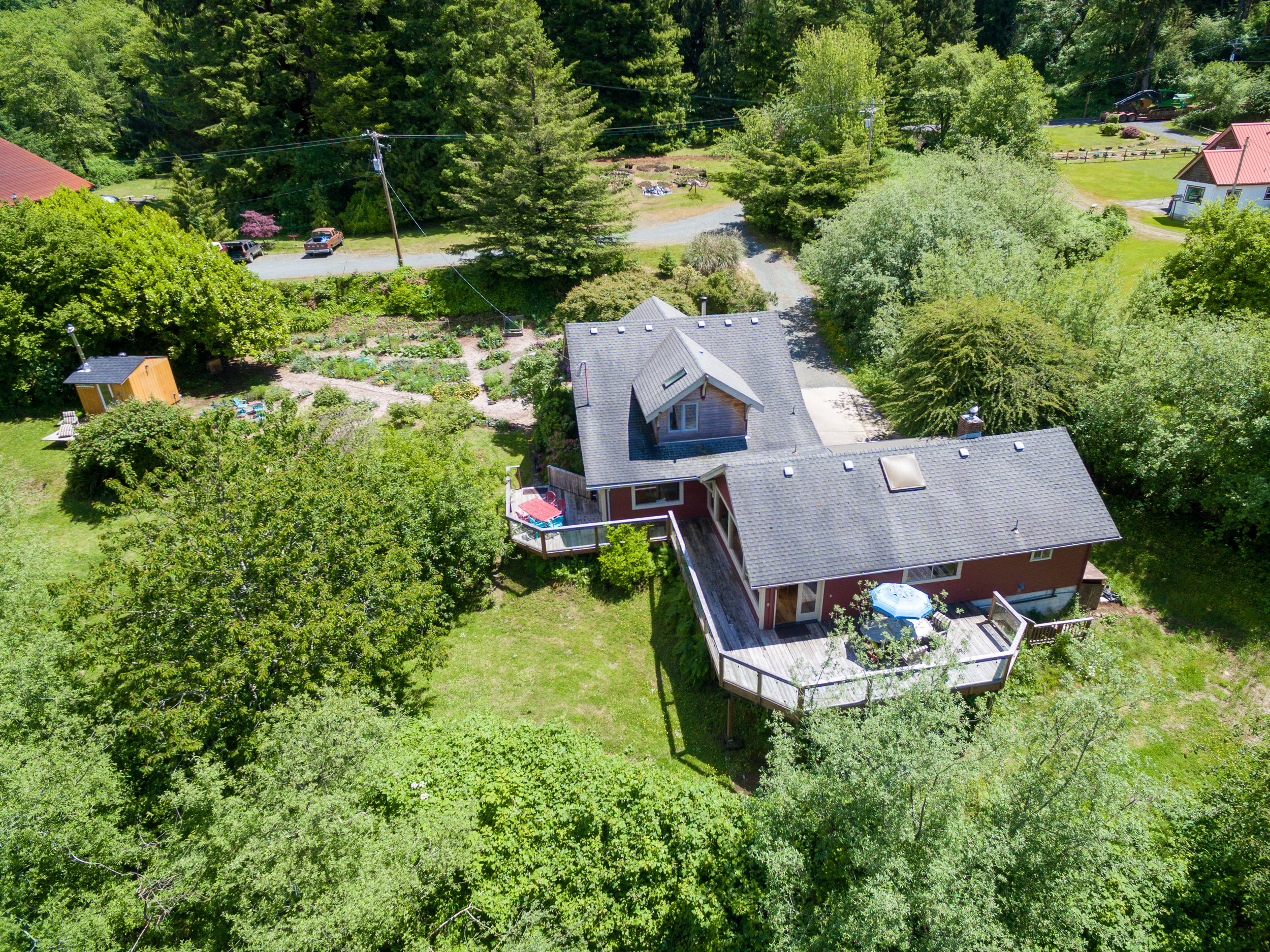 We had such a wonderful time at North Fork 45! The house is spacious and beautiful, as is the whole property. A great place to have a relaxing weekend.