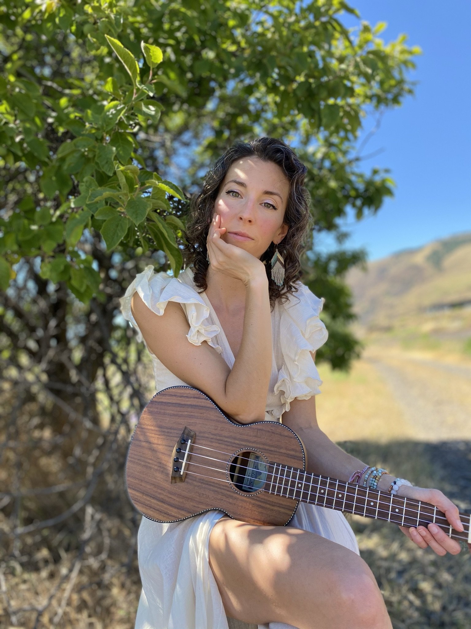 Juliet Sings Riverside Concert