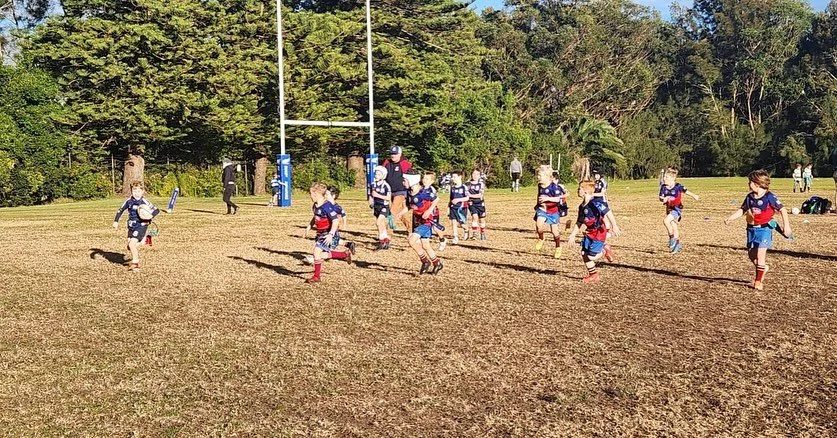 U7s Action yesterday. Last weekend with the Tags. Teams ready to give tackling a go. 

#rugby #rugbyminis #rugbyunion