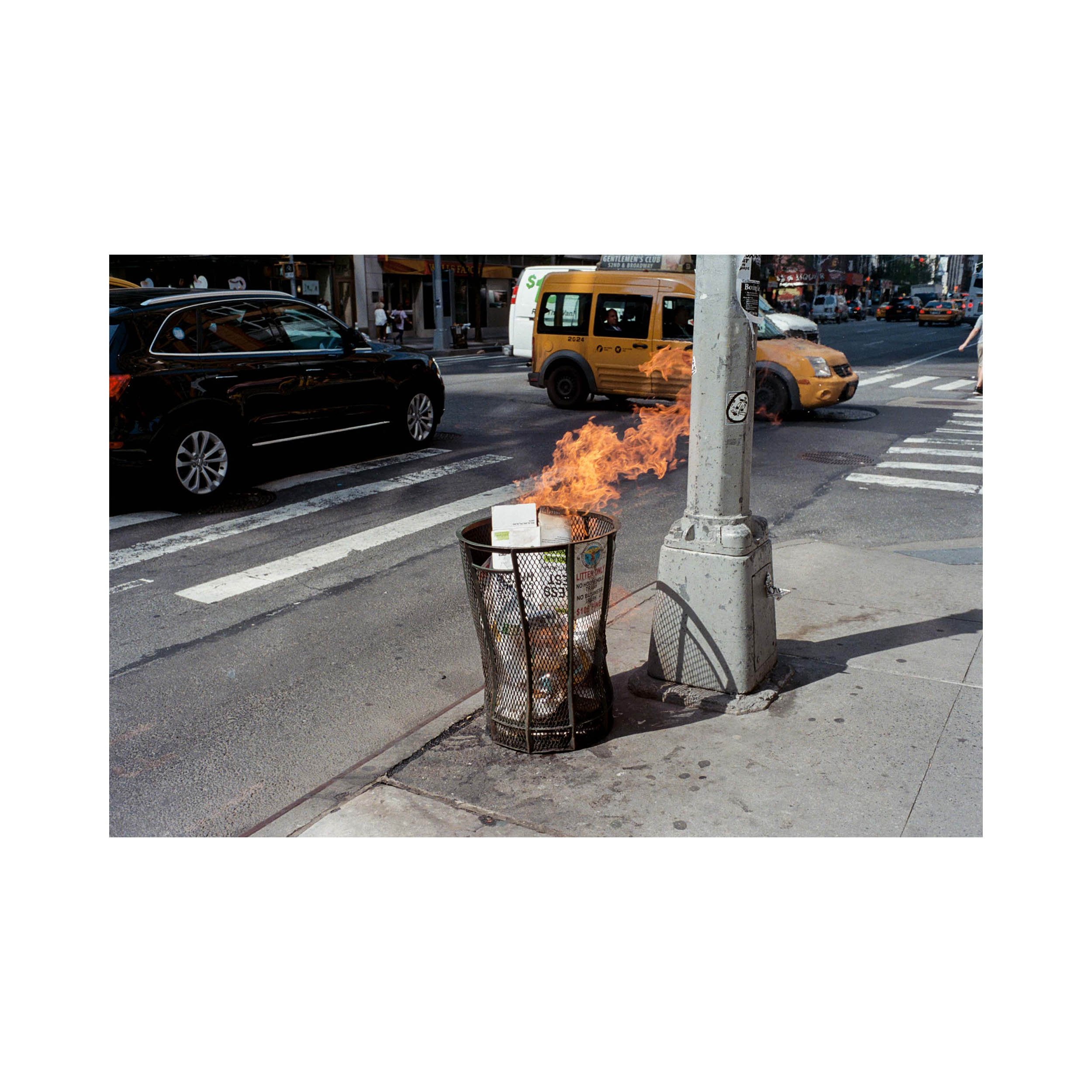 Sebastian Siadecki NYC Street 22 2018-073L 26.jpg